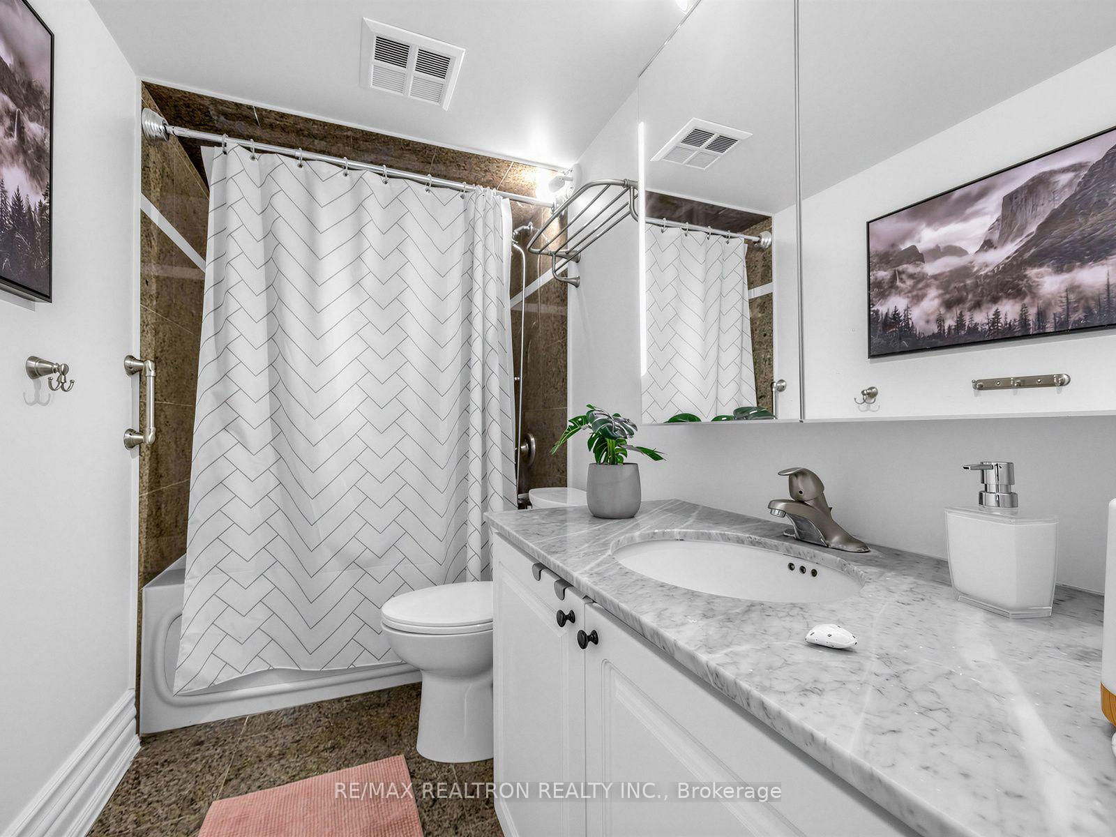 Photo 23 of Unit 302, 800 Spadina Road, Toronto, Forest Hill South — HOMEH