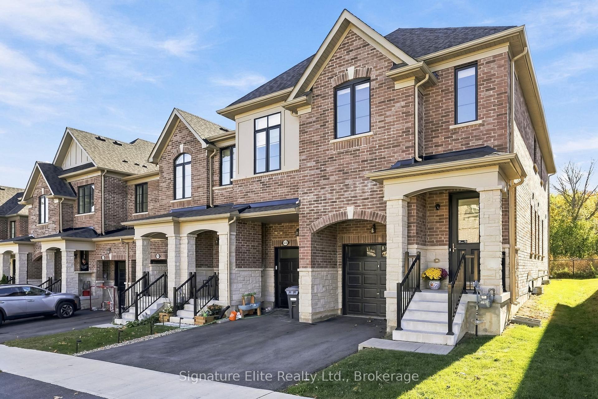 Photo 3 of 1354 Almonte Drive, Burlington, Tyandaga — HOMEH