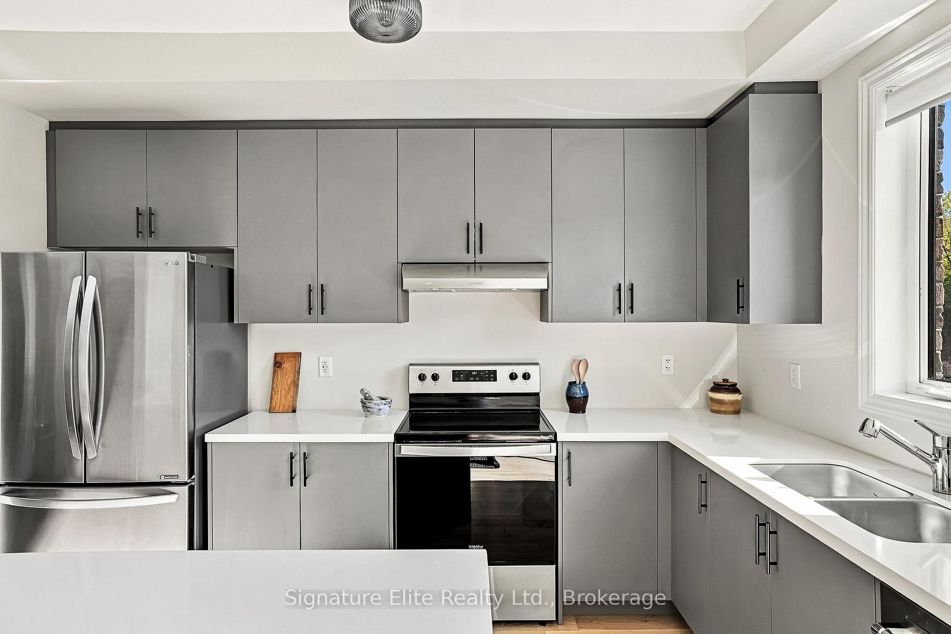Photo 15 of 1354 Almonte Drive, Burlington, Tyandaga — HOMEH