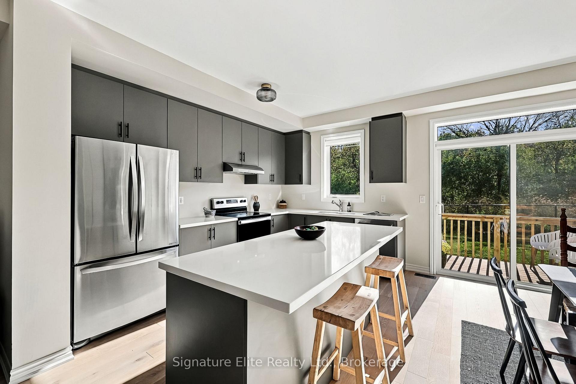 Photo 16 of 1354 Almonte Drive, Burlington, Tyandaga — HOMEH