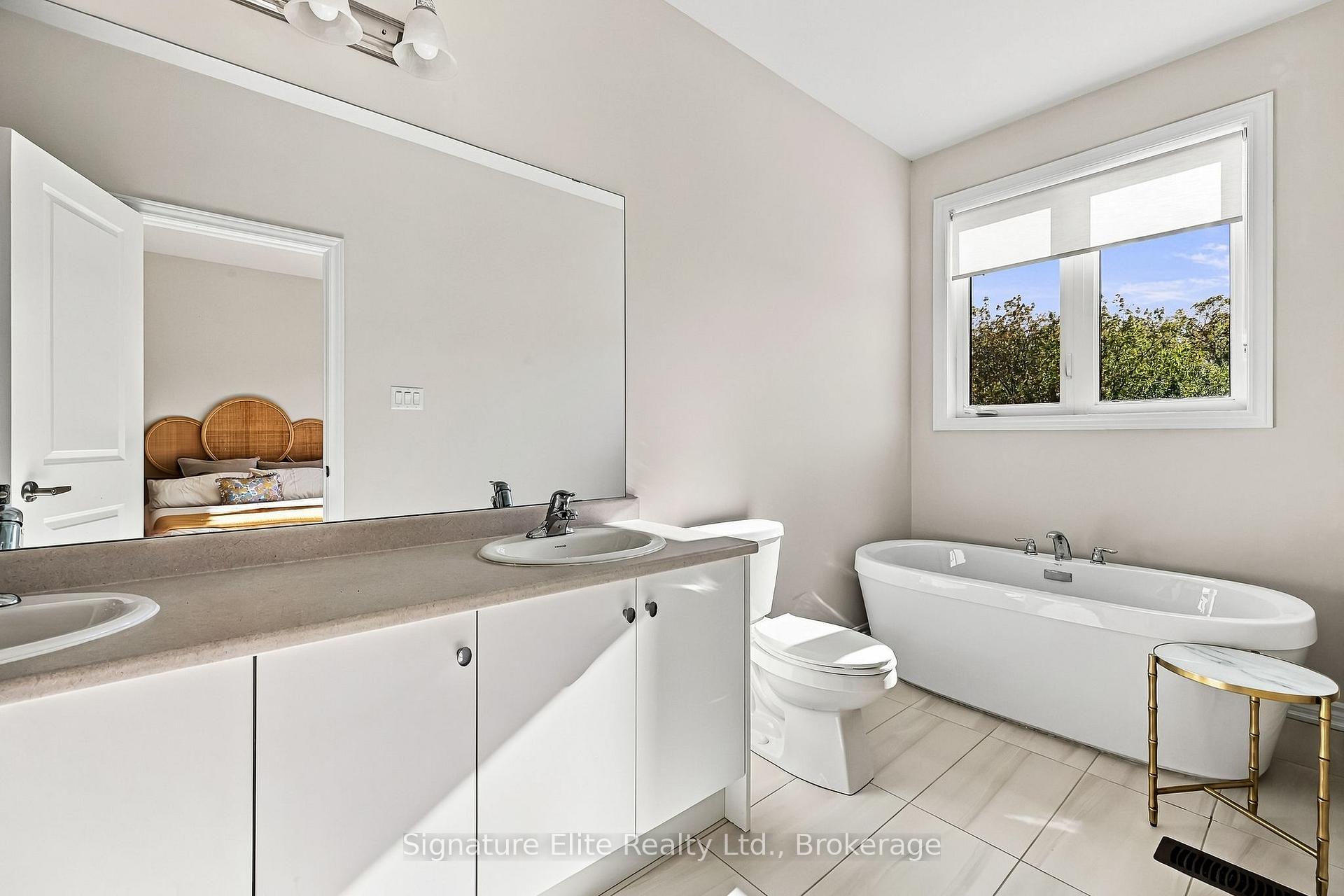 Photo 28 of 1354 Almonte Drive, Burlington, Tyandaga — HOMEH