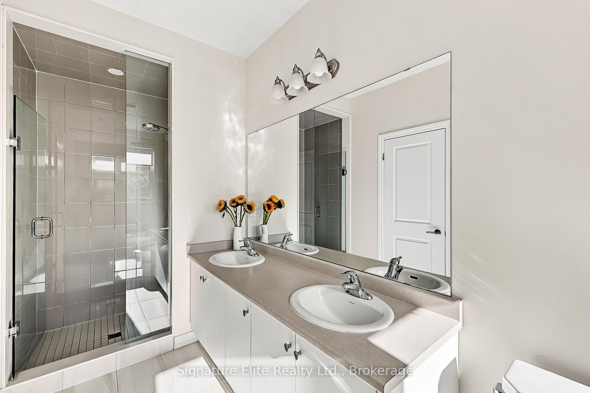 Photo 29 of 1354 Almonte Drive, Burlington, Tyandaga — HOMEH