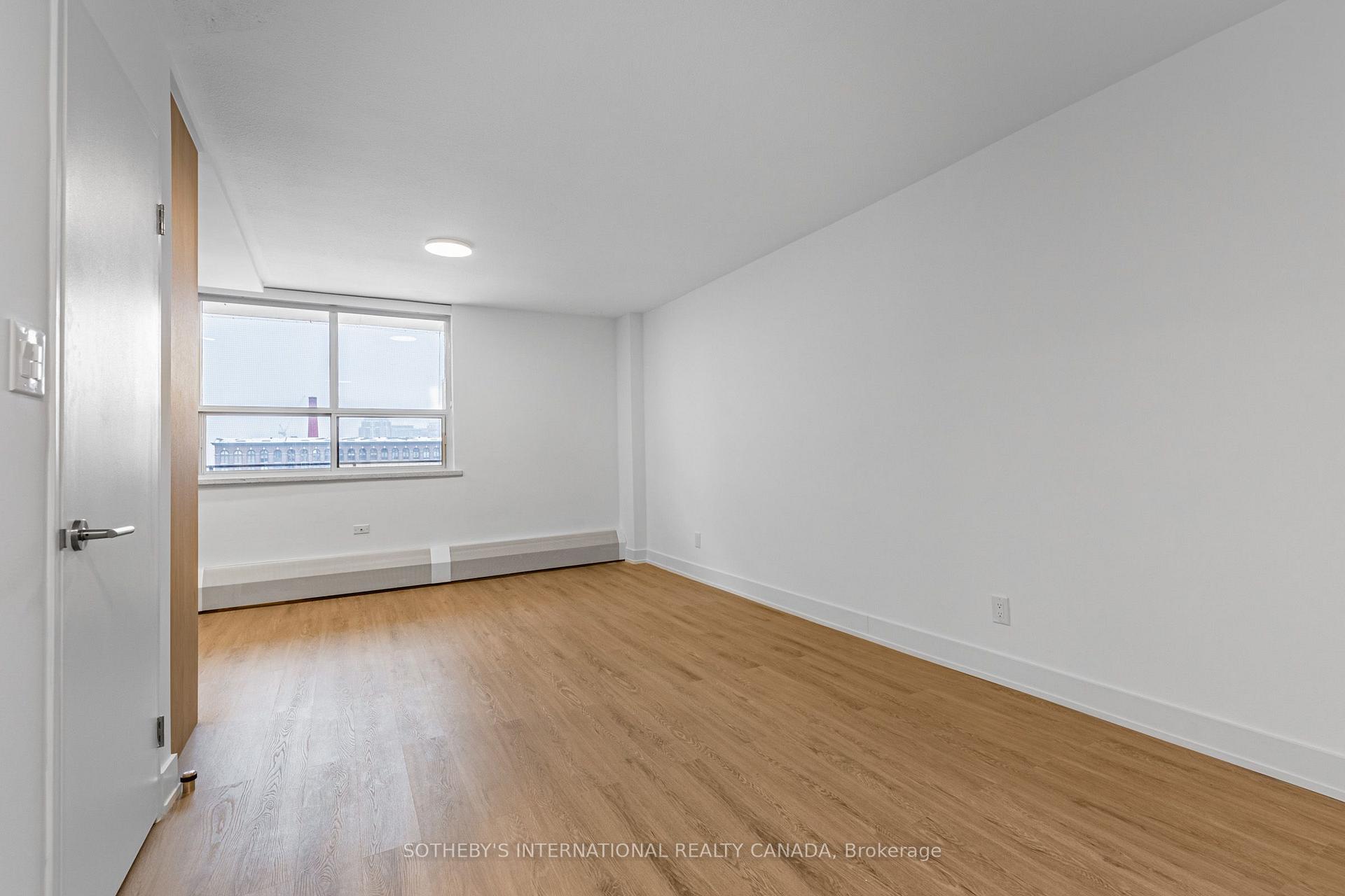Photo 2 of Unit S0803, 115 Tyndall Avenue, Toronto, South Parkdale — HOMEH