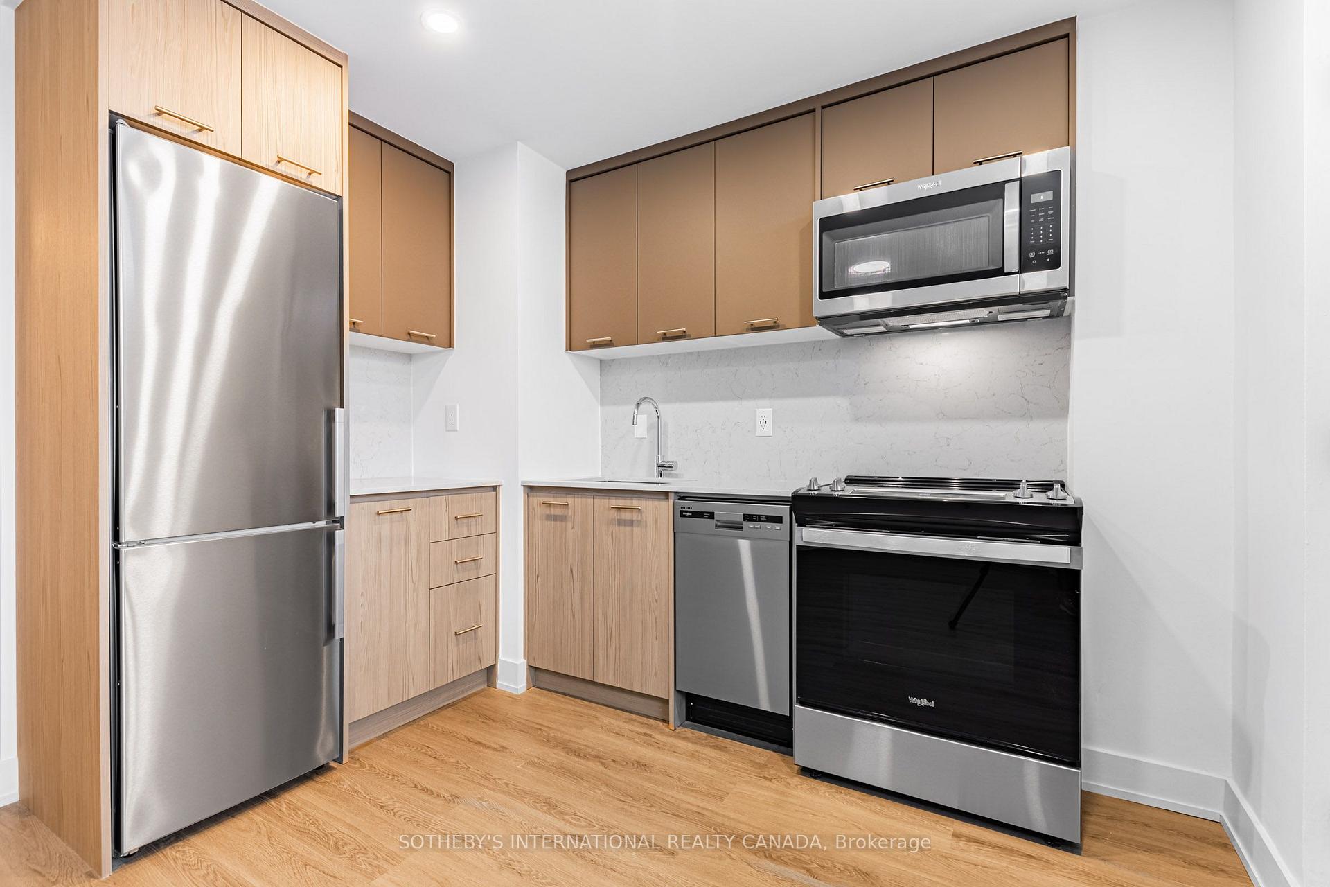 Photo 4 of Unit S0803, 115 Tyndall Avenue, Toronto, South Parkdale — HOMEH