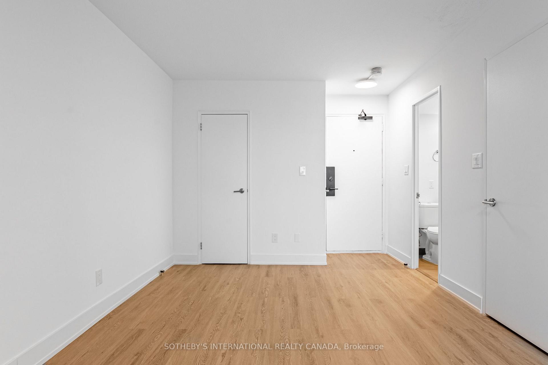 Photo 5 of Unit S0803, 115 Tyndall Avenue, Toronto, South Parkdale — HOMEH