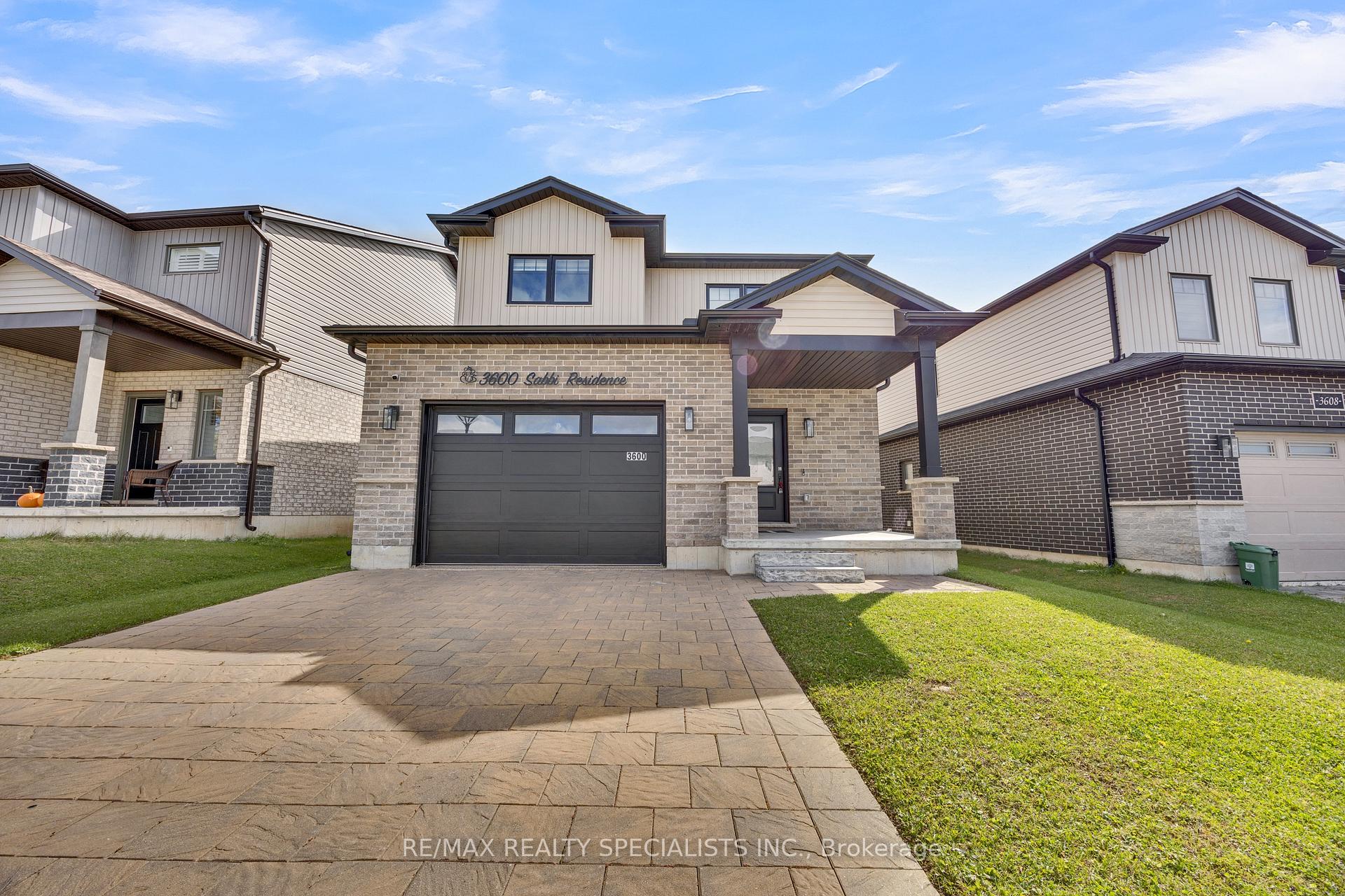 Photo 2 of 3600 Earlston Crossing E, London, South W — HOMEH