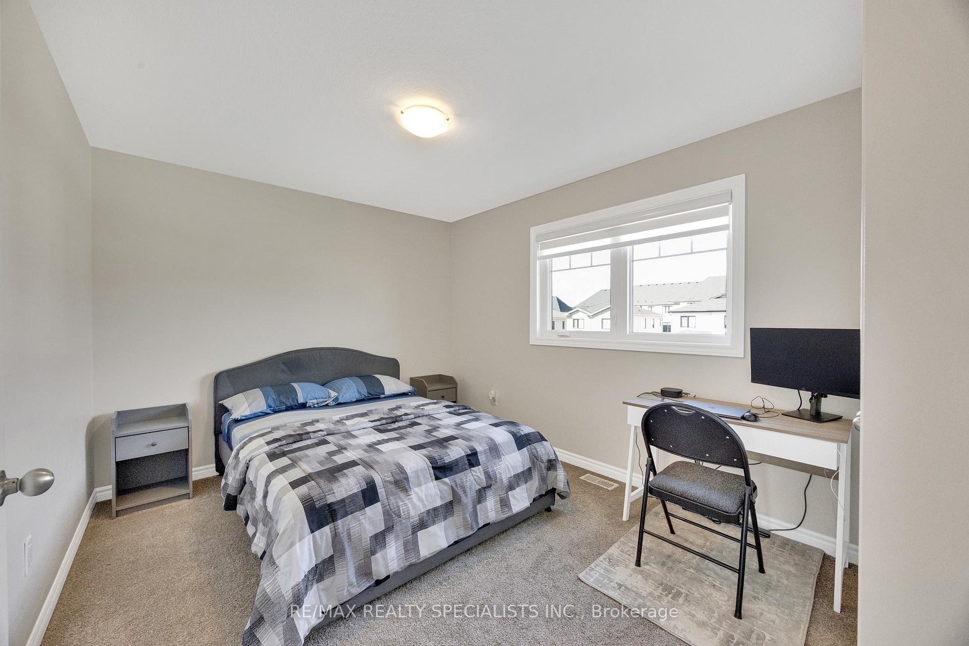 Photo 47 of 3600 Earlston Crossing E, London, South W — HOMEH