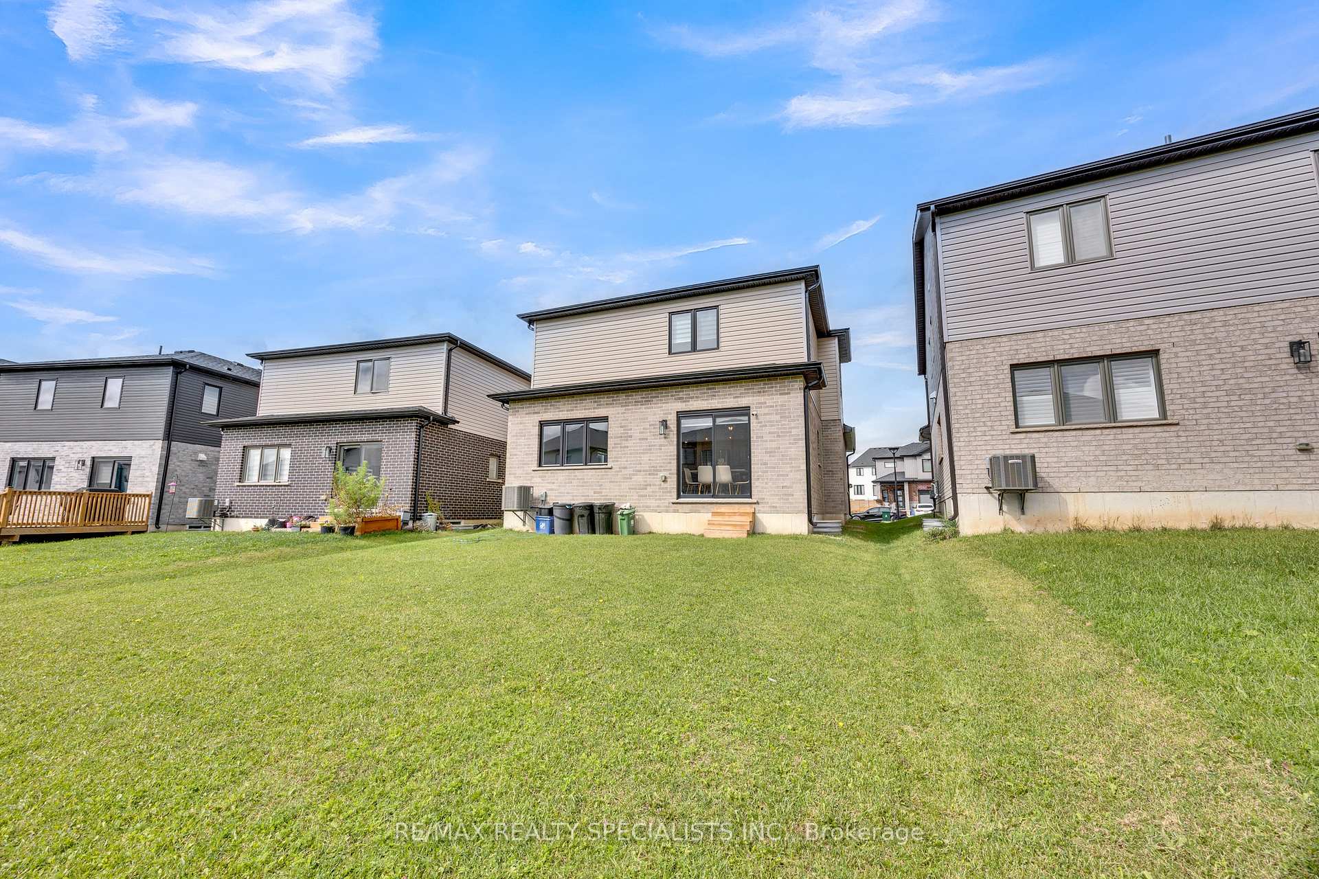 Photo 77 of 3600 Earlston Crossing E, London, South W — HOMEH