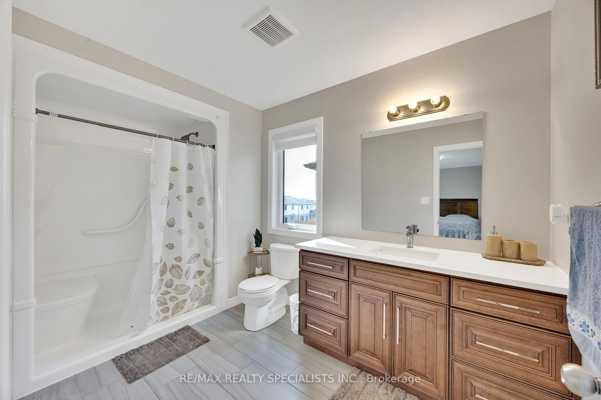 Photo 62 of 3600 Earlston Crossing E, London, South W — HOMEH