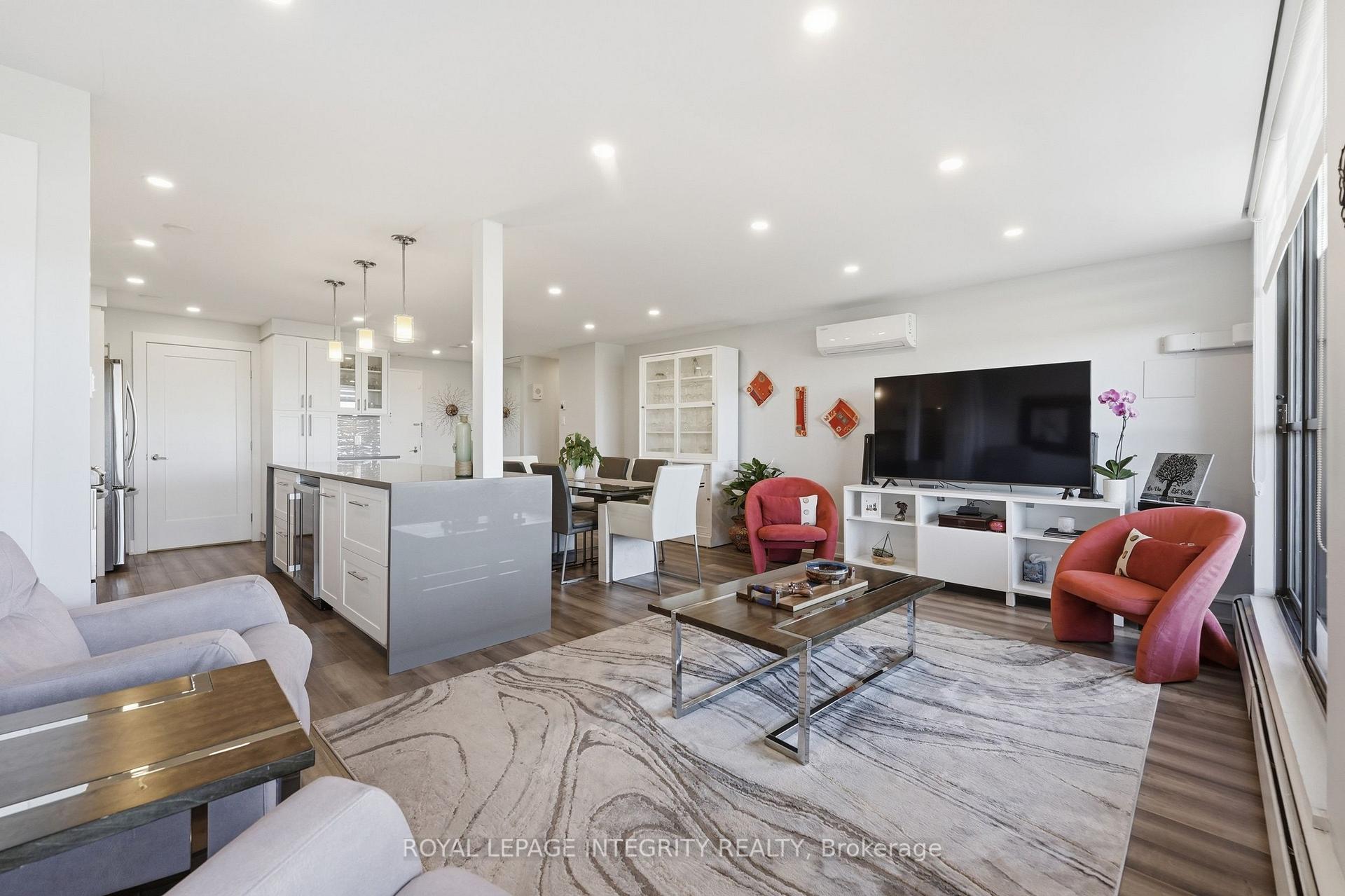 Photo 19 of Unit 1210, 515 St Laurent Boulevard, Ottawa, Viscount Alexander Park — HOMEH
