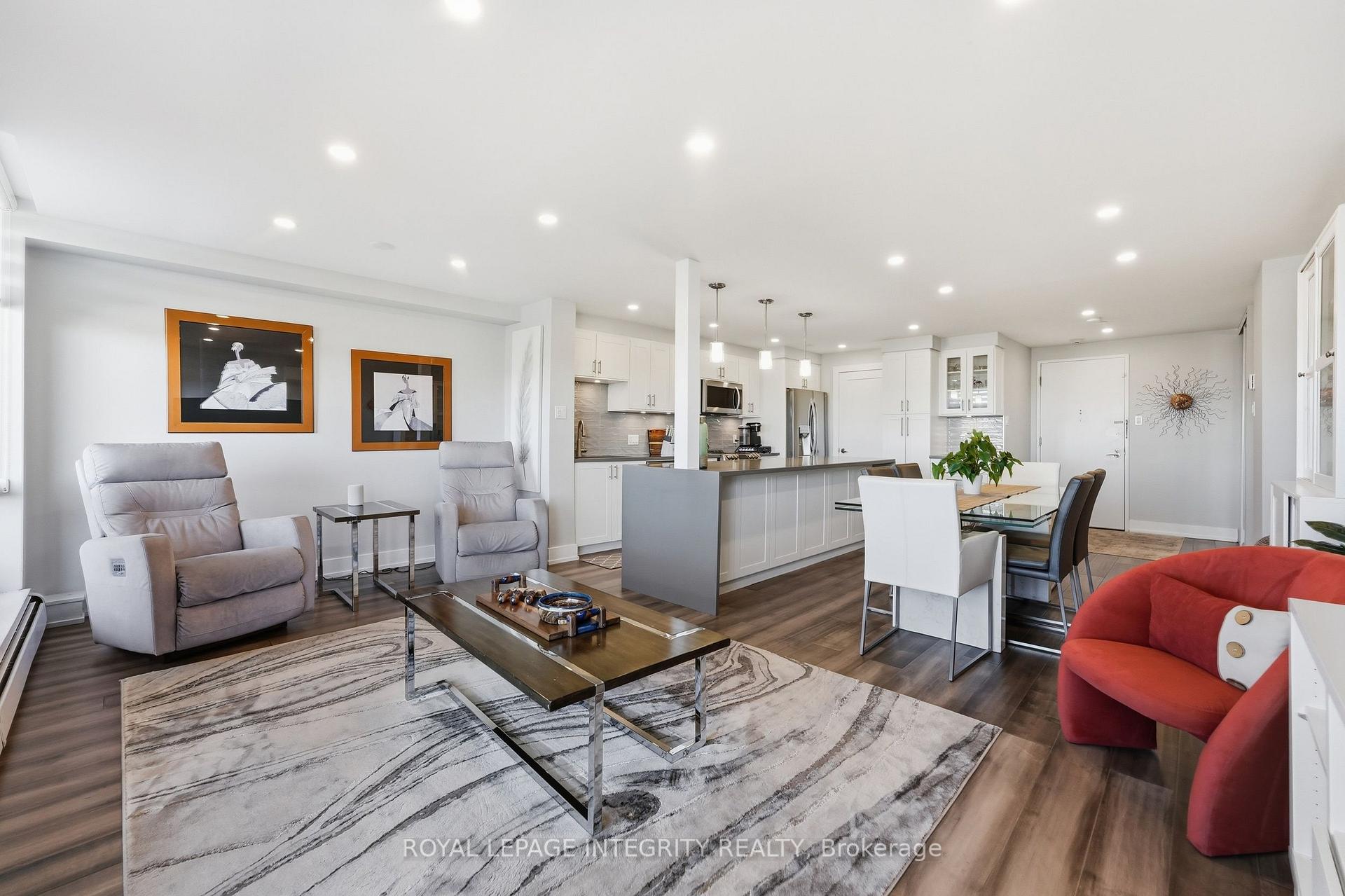 Photo 20 of Unit 1210, 515 St Laurent Boulevard, Ottawa, Viscount Alexander Park — HOMEH
