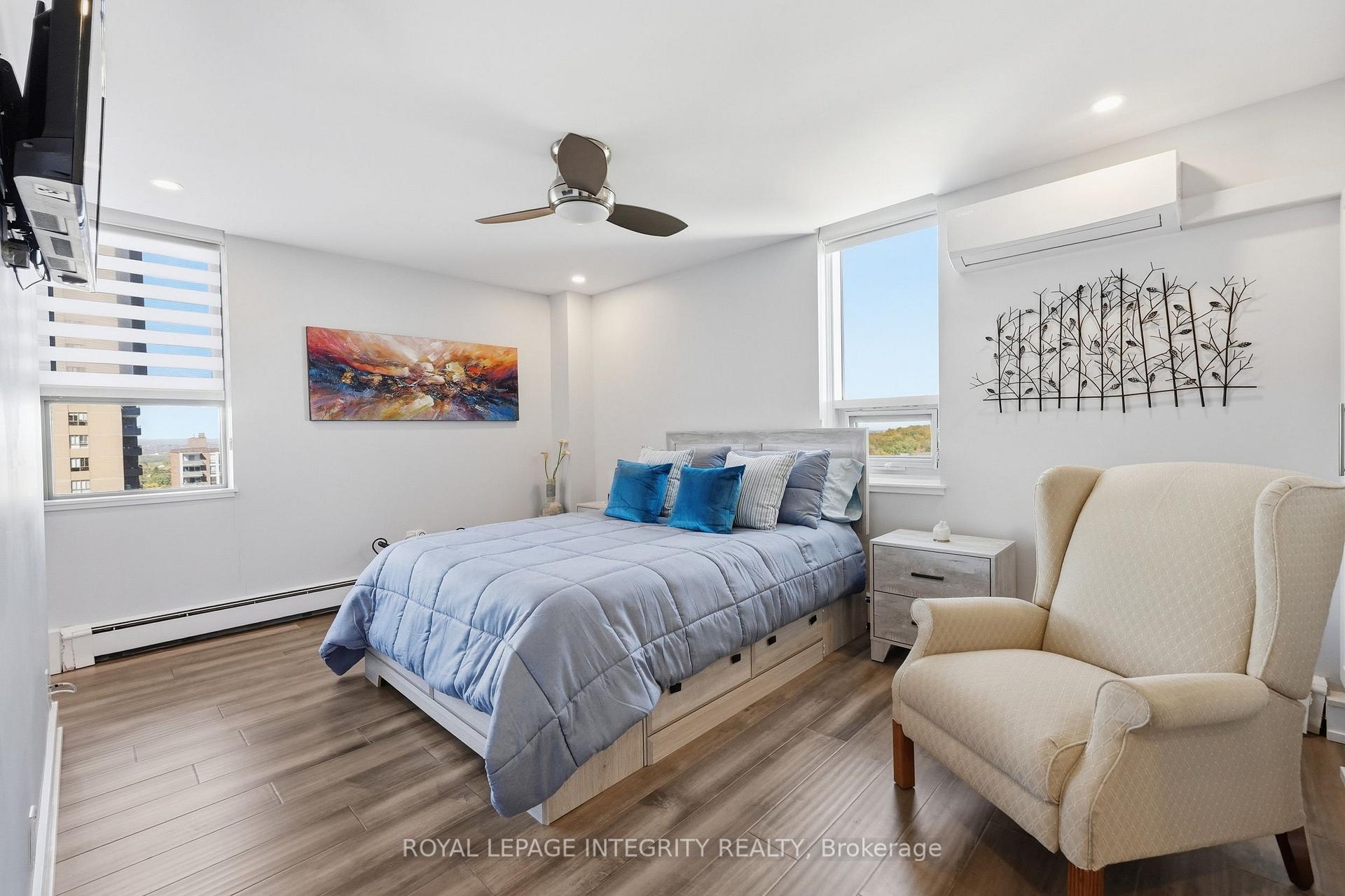 Photo 22 of Unit 1210, 515 St Laurent Boulevard, Ottawa, Viscount Alexander Park — HOMEH