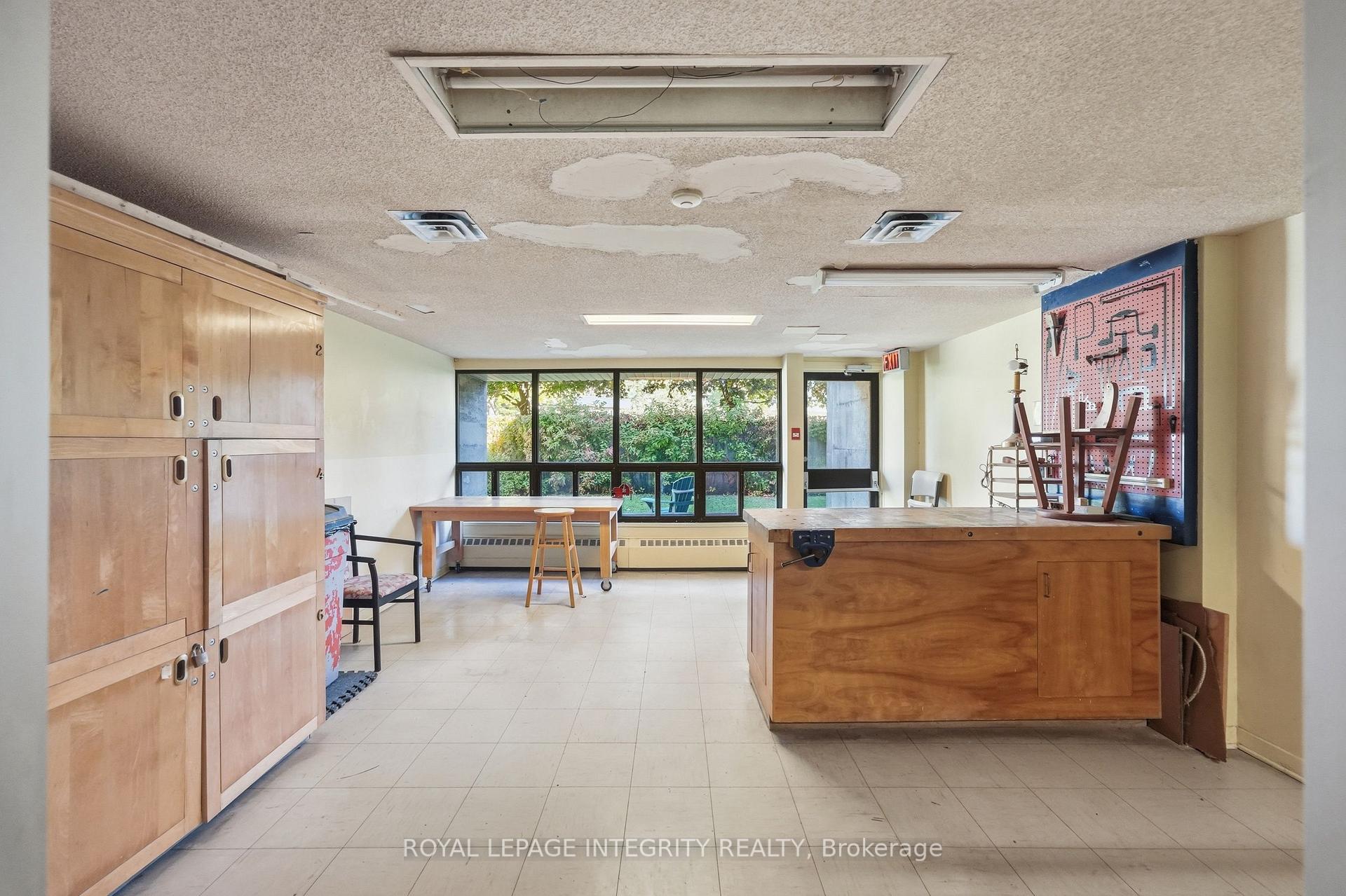Photo 38 of Unit 1210, 515 St Laurent Boulevard, Ottawa, Viscount Alexander Park — HOMEH
