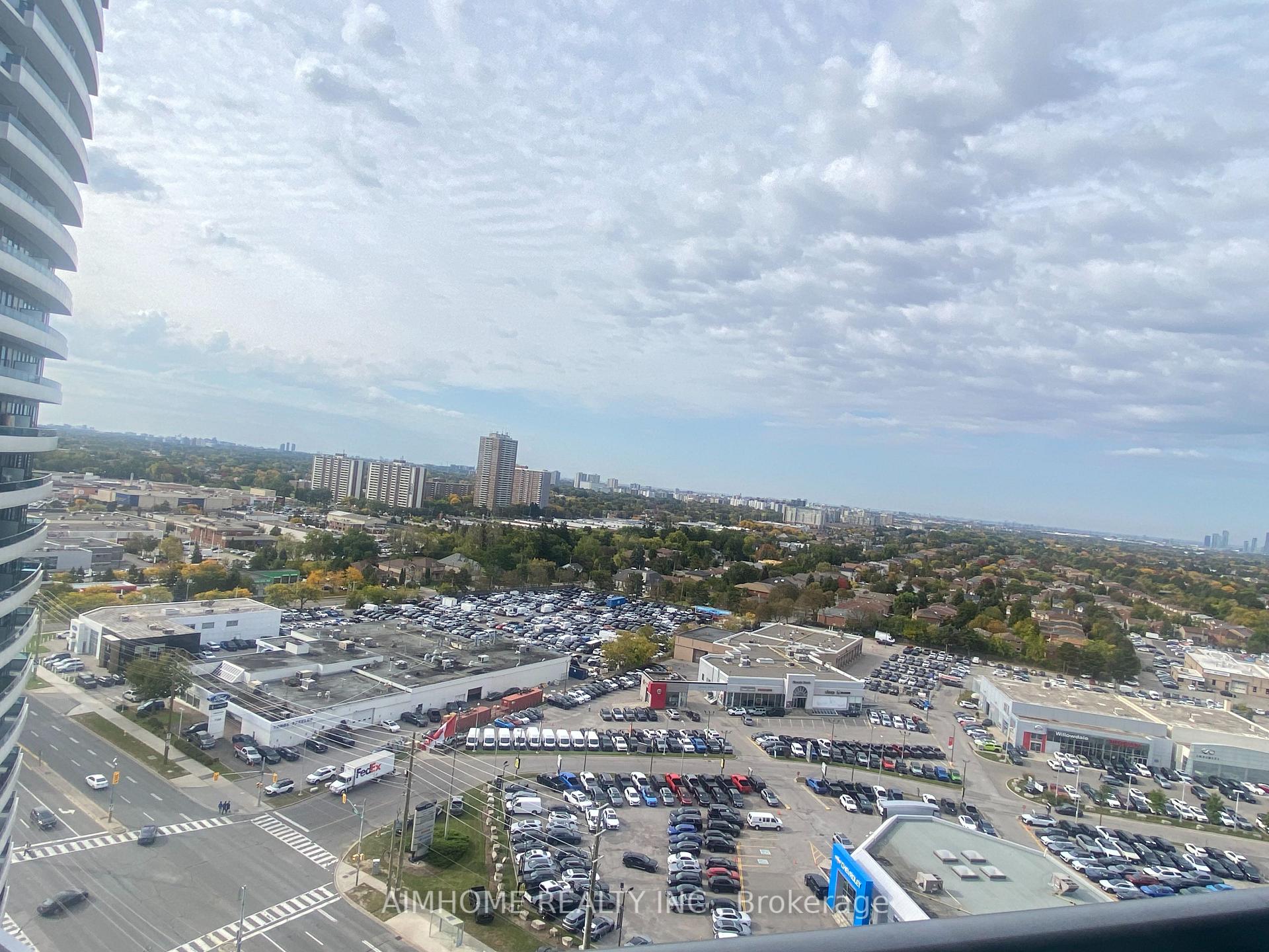 Photo 4 of Unit 1712, 7171 Yonge Street E, Markham, Grandview — HOMEH