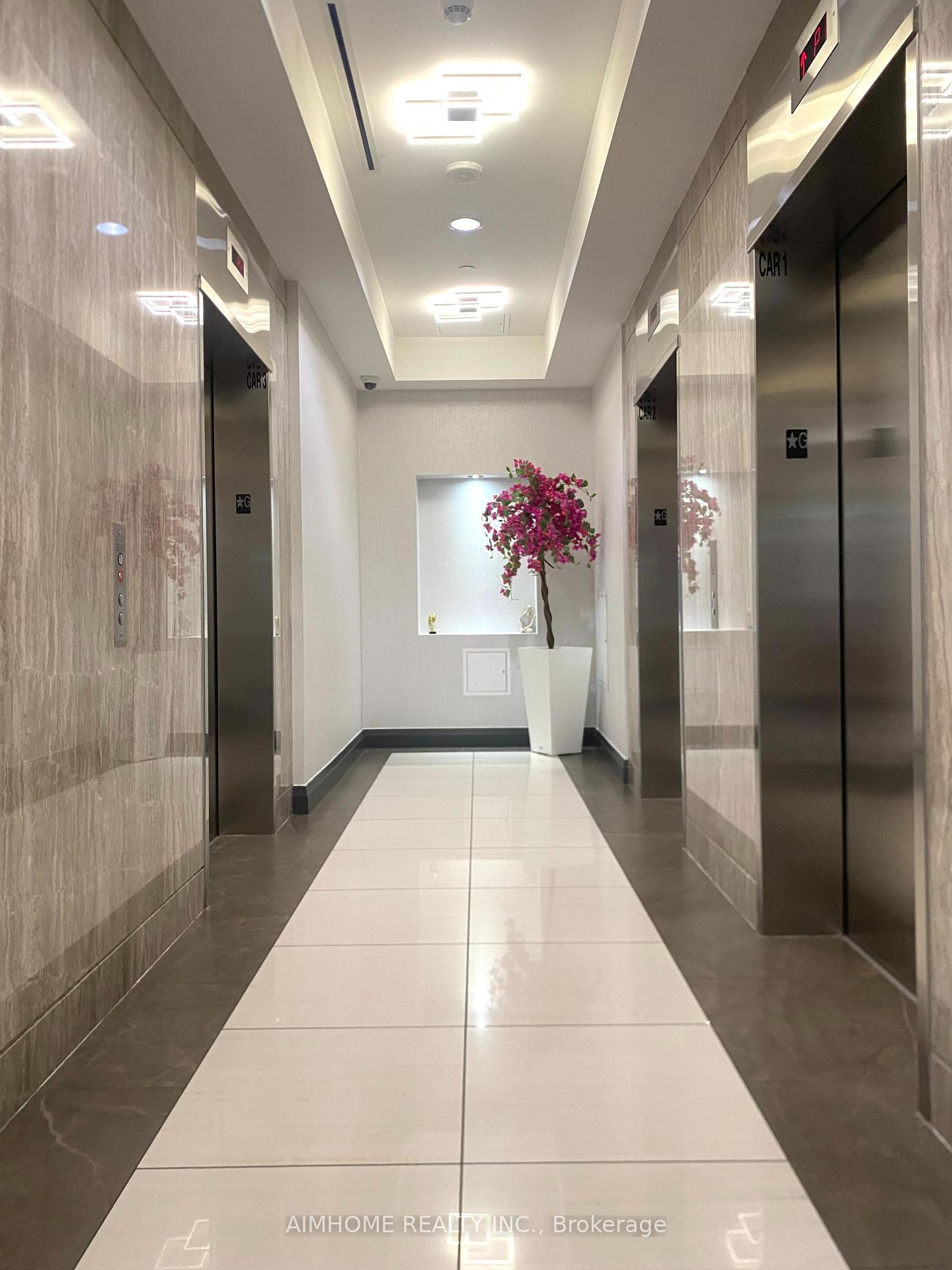 Photo 5 of Unit 1712, 7171 Yonge Street E, Markham, Grandview — HOMEH