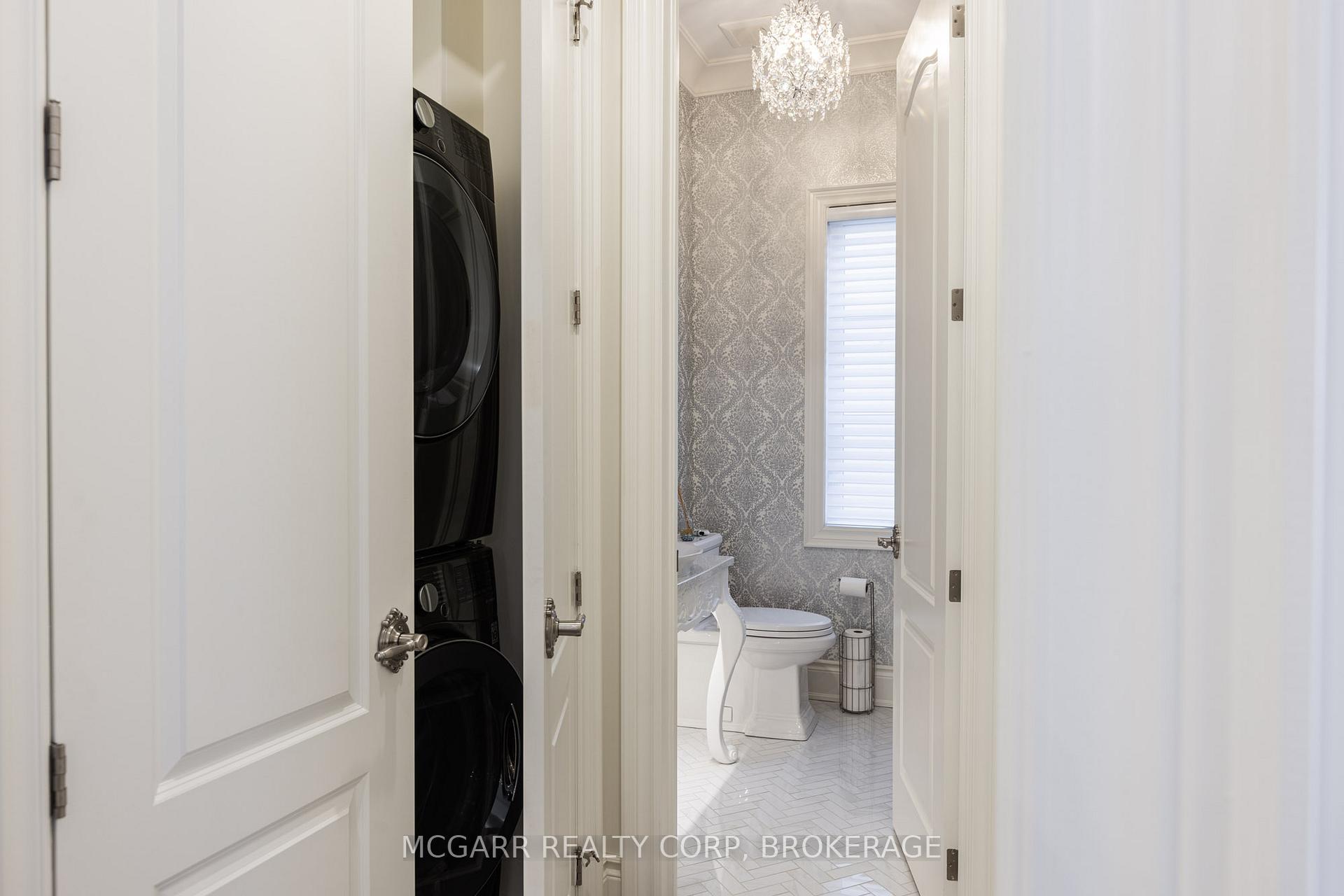 Photo 10 of 11 Arbourvale Common, St. Catharines, Glendale/Glenridge — HOMEH