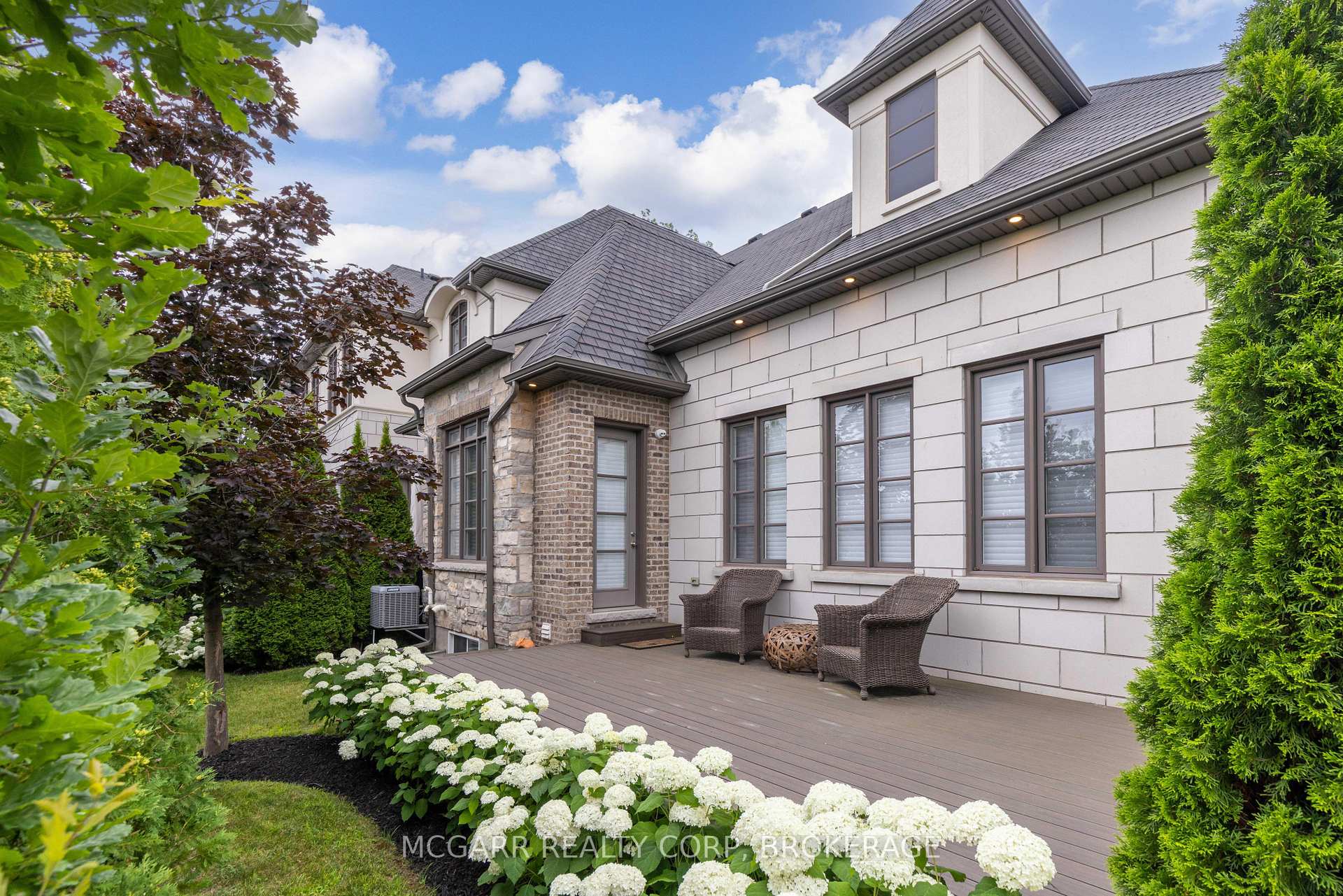 Photo 33 of 11 Arbourvale Common, St. Catharines, Glendale/Glenridge — HOMEH
