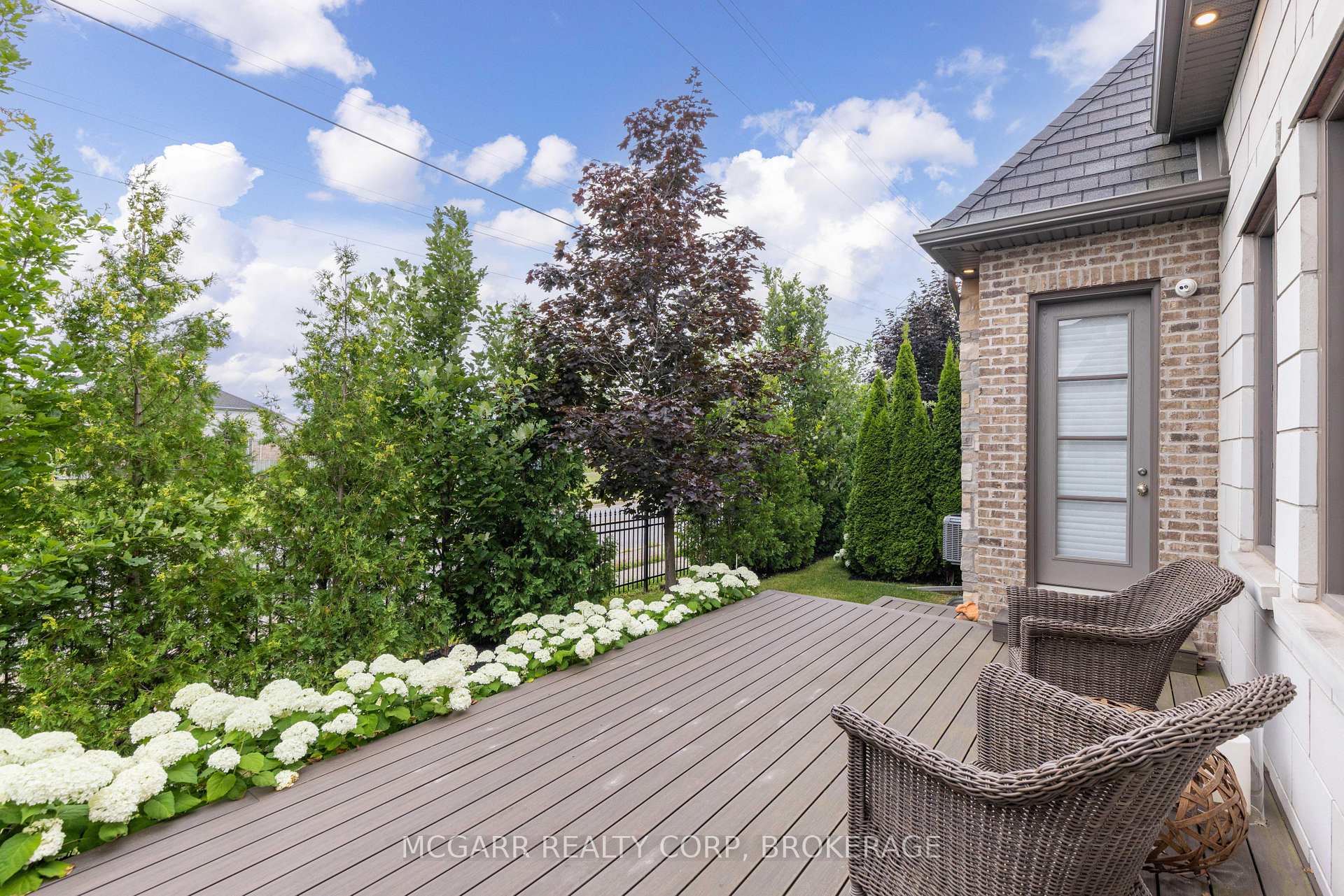 Photo 34 of 11 Arbourvale Common, St. Catharines, Glendale/Glenridge — HOMEH