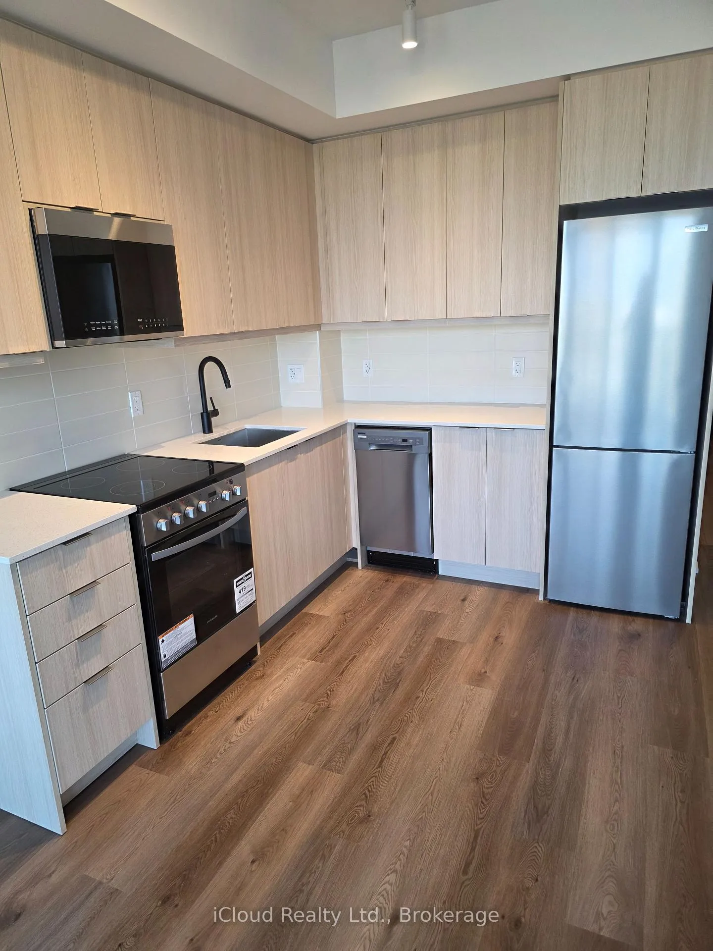 Photo 2 of Unit 1111 B, 125 Nipissing Road, Milton, Timberlea — HOMEH