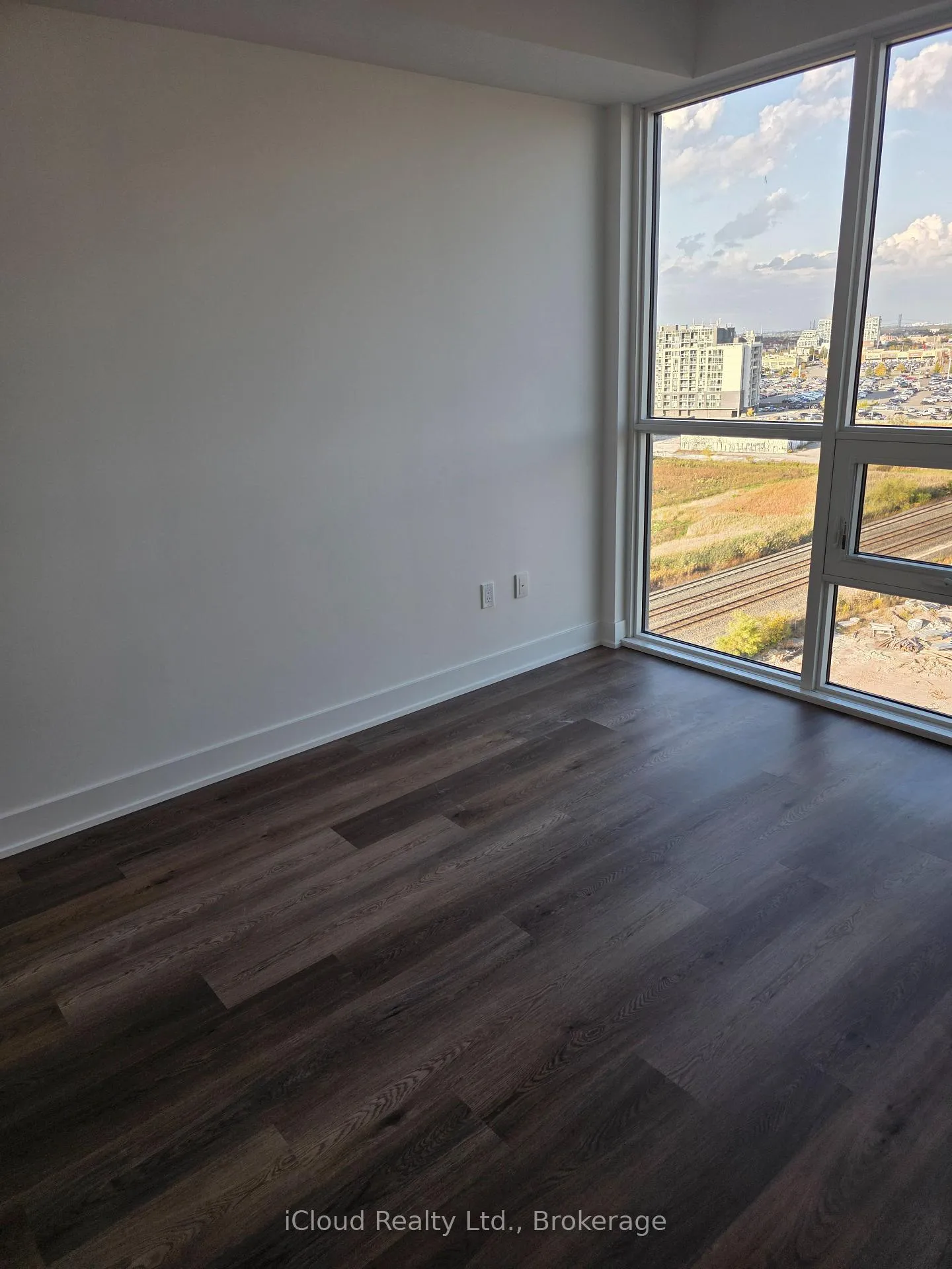 Photo 8 of Unit 1111 B, 125 Nipissing Road, Milton, Timberlea — HOMEH