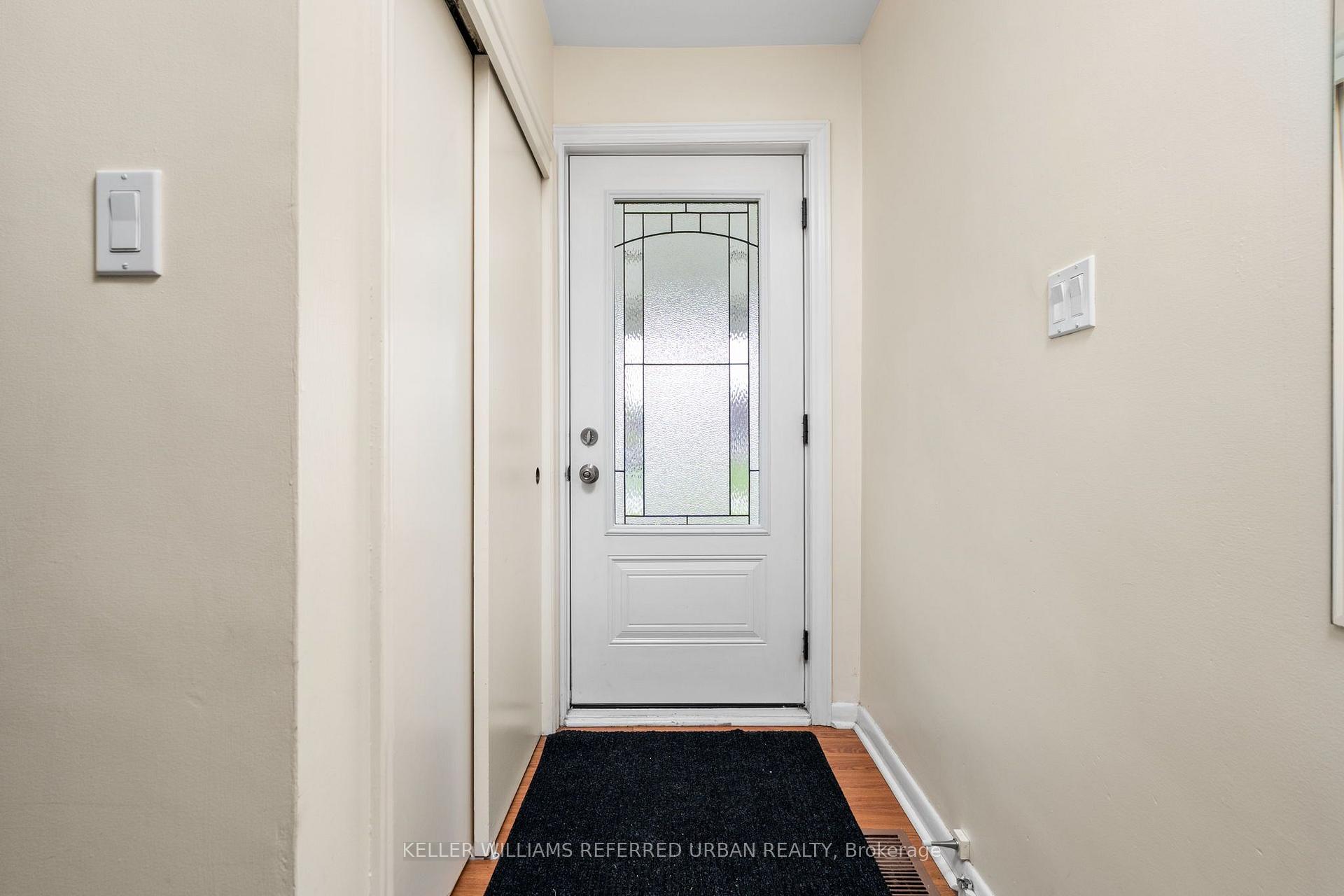 Photo 8 of 266 Acton Avenue, North York, Bathurst Manor — HOMEH