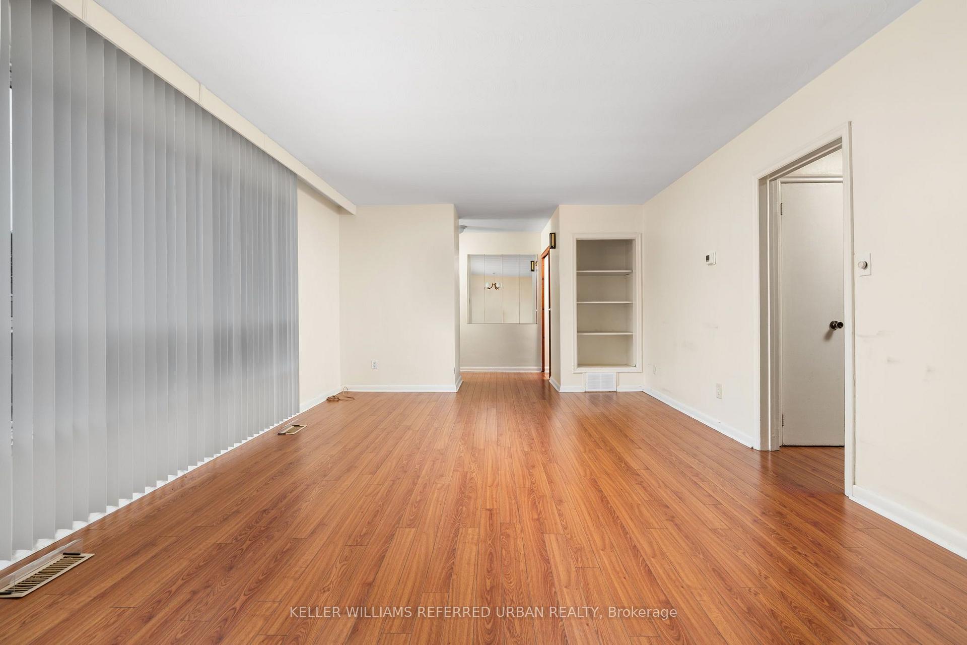 Photo 14 of 266 Acton Avenue, North York, Bathurst Manor — HOMEH