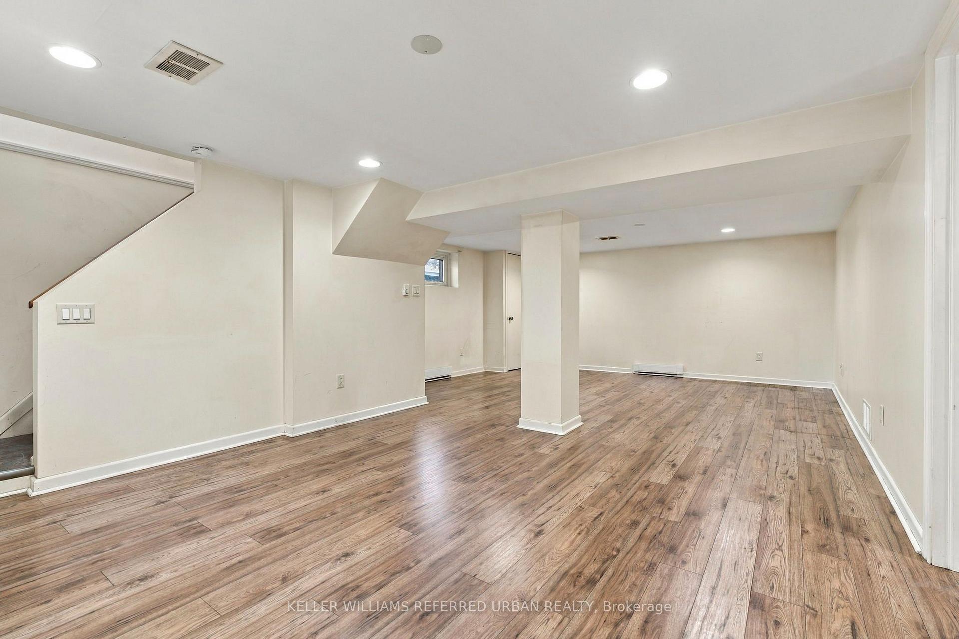 Photo 30 of 266 Acton Avenue, North York, Bathurst Manor — HOMEH
