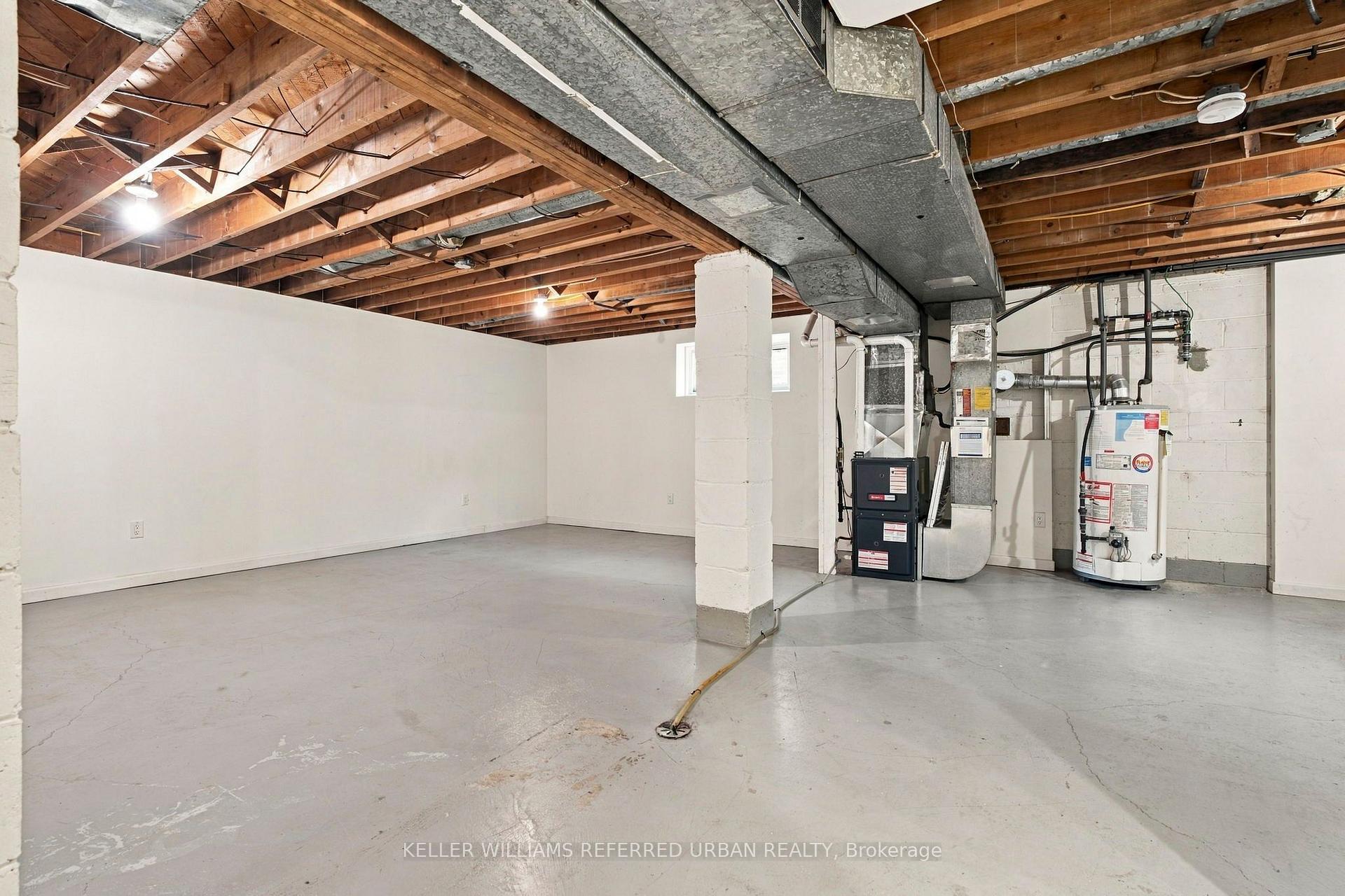 Photo 35 of 266 Acton Avenue, North York, Bathurst Manor — HOMEH