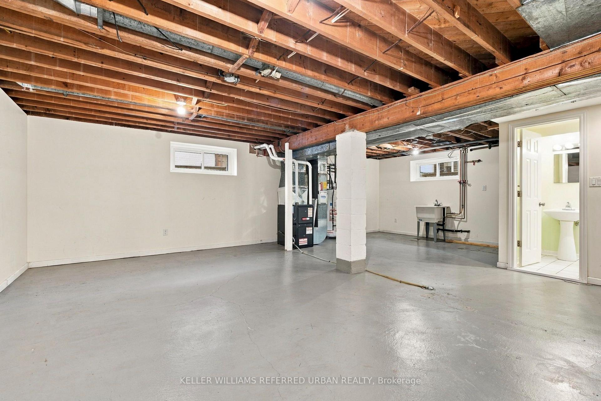 Photo 36 of 266 Acton Avenue, North York, Bathurst Manor — HOMEH