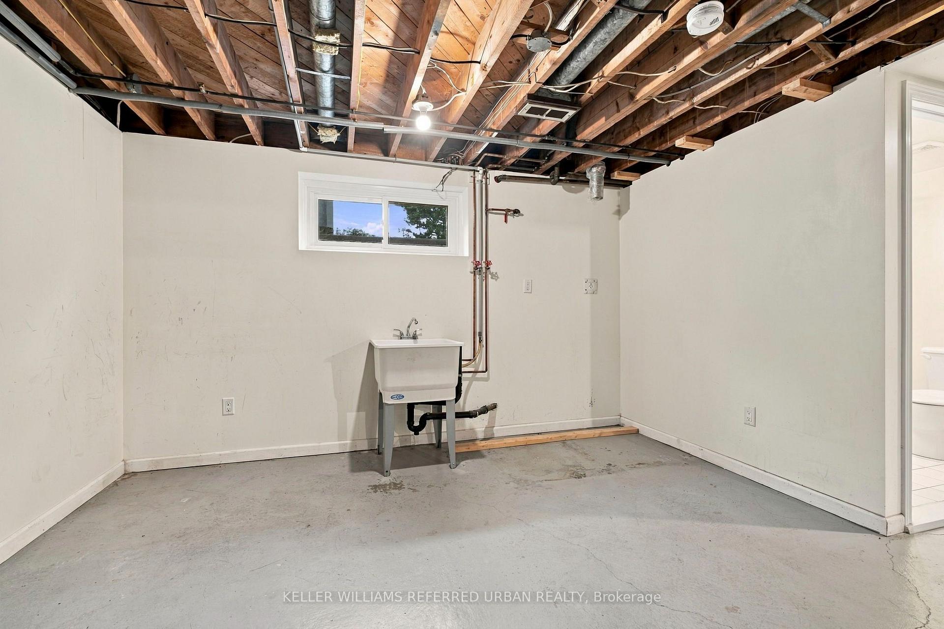 Photo 38 of 266 Acton Avenue, North York, Bathurst Manor — HOMEH