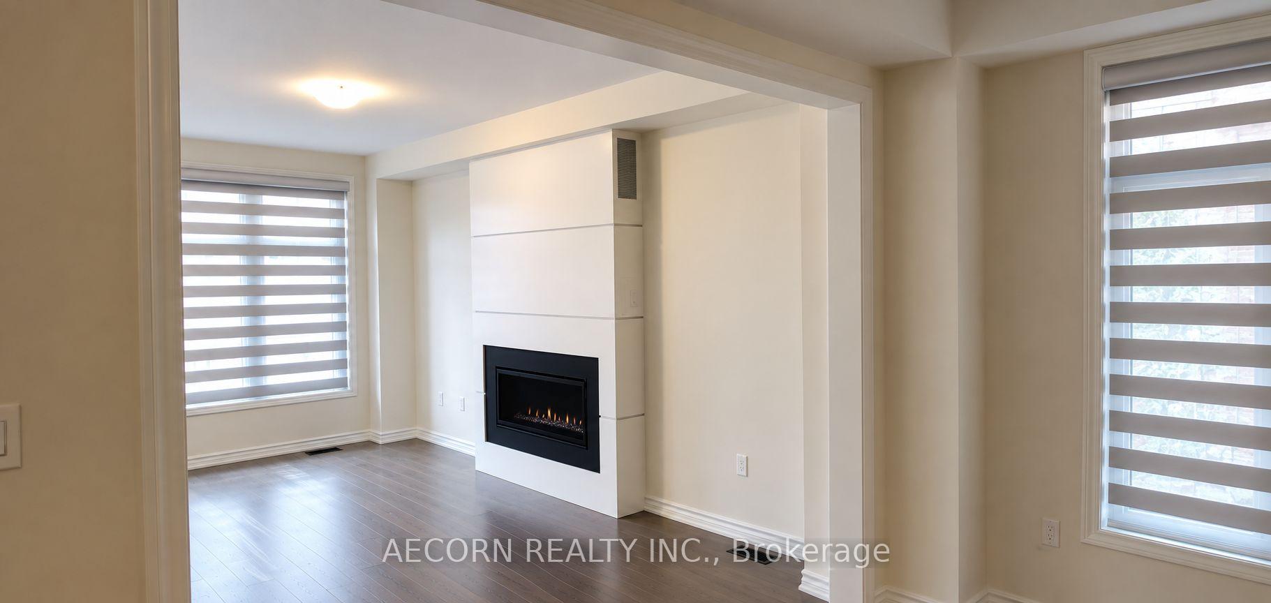 Photo 7 of 209 Thompson Drive, East Gwillimbury, Holland Landing — HOMEH