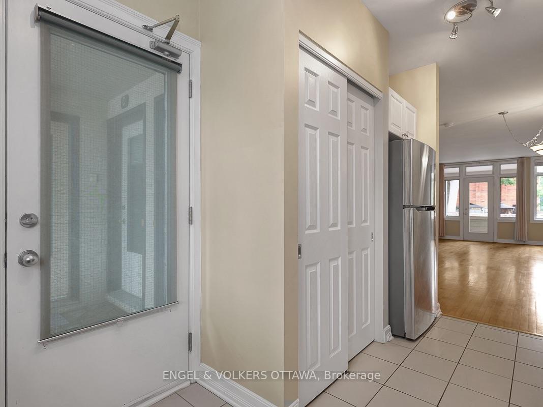 Photo 6 of Unit A, 103 Third Avenue, Ottawa, Glebe — HOMEH