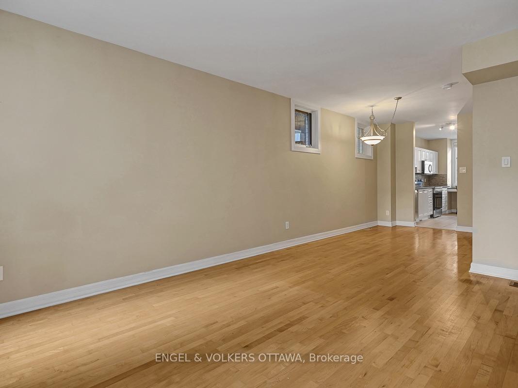 Photo 12 of Unit A, 103 Third Avenue, Ottawa, Glebe — HOMEH