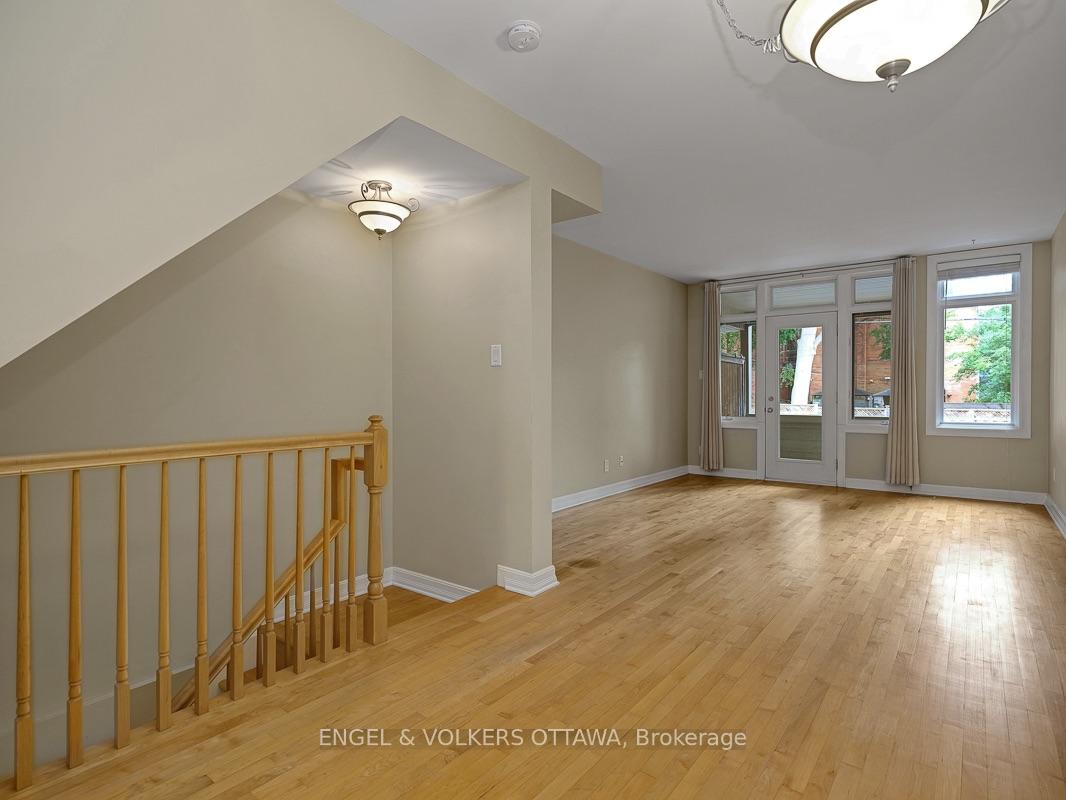Photo 16 of Unit A, 103 Third Avenue, Ottawa, Glebe — HOMEH
