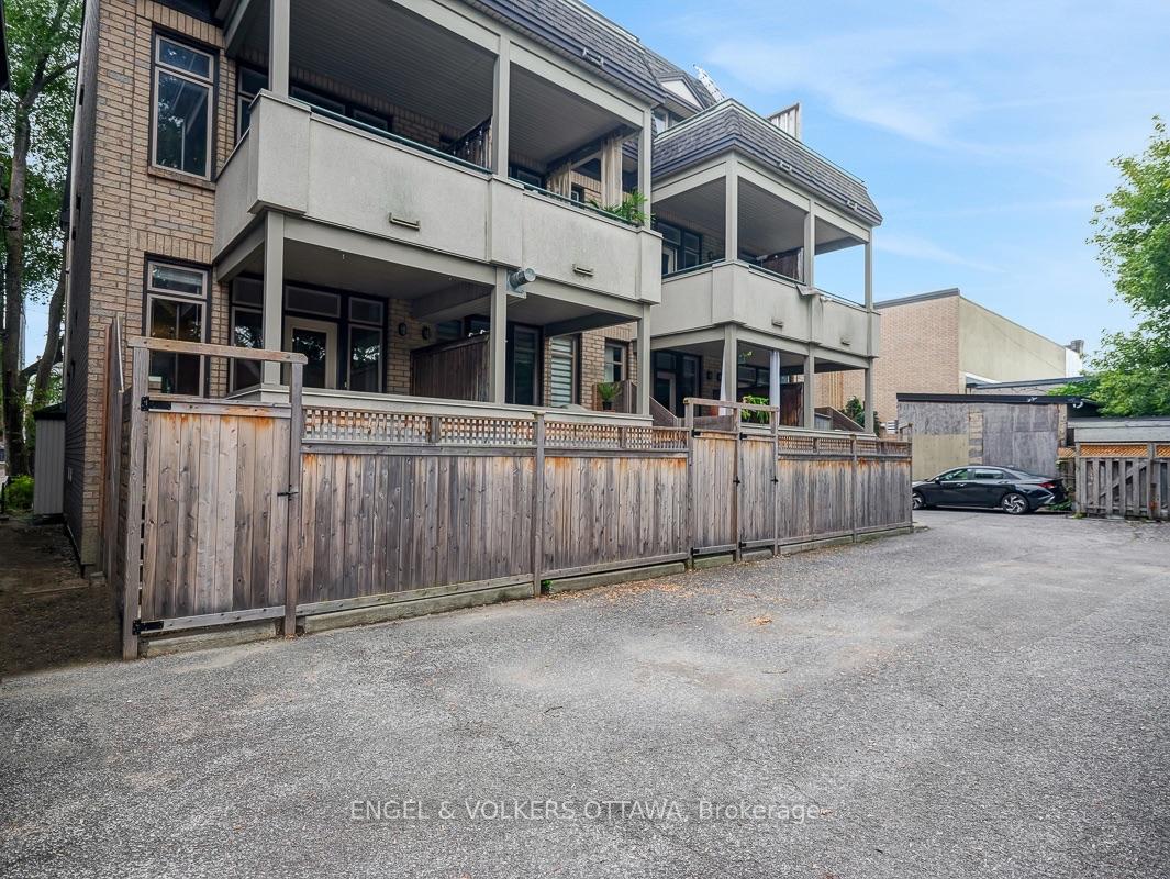 Photo 35 of Unit A, 103 Third Avenue, Ottawa, Glebe — HOMEH