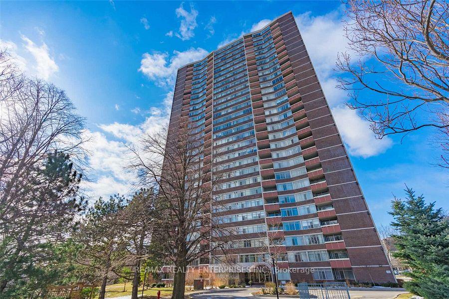 Photo of Unit 2702, 3100 Kirwin Avenue