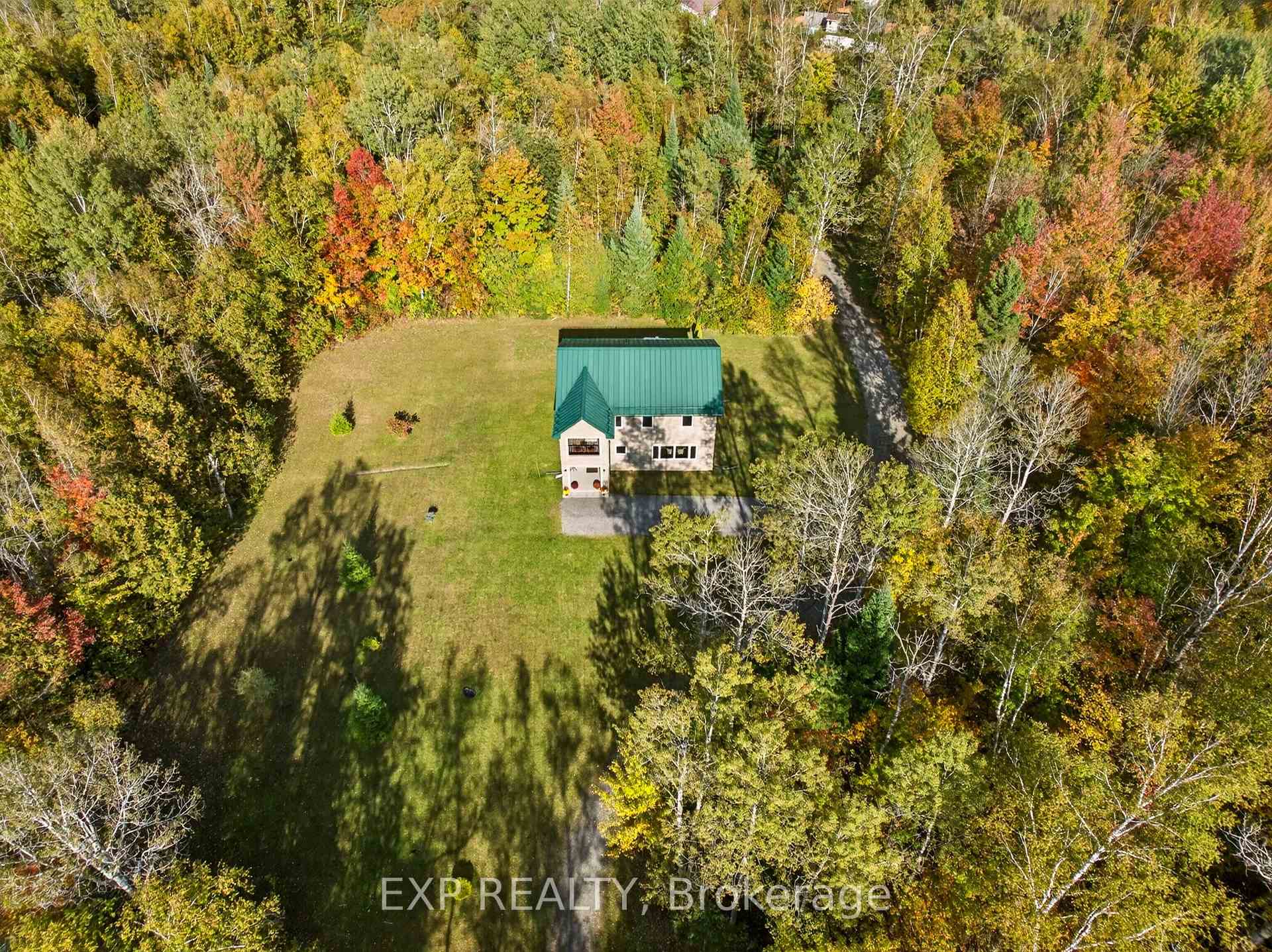 Photo 2 of 9525 Old Homestead Road, Georgina, Pefferlaw — HOMEH