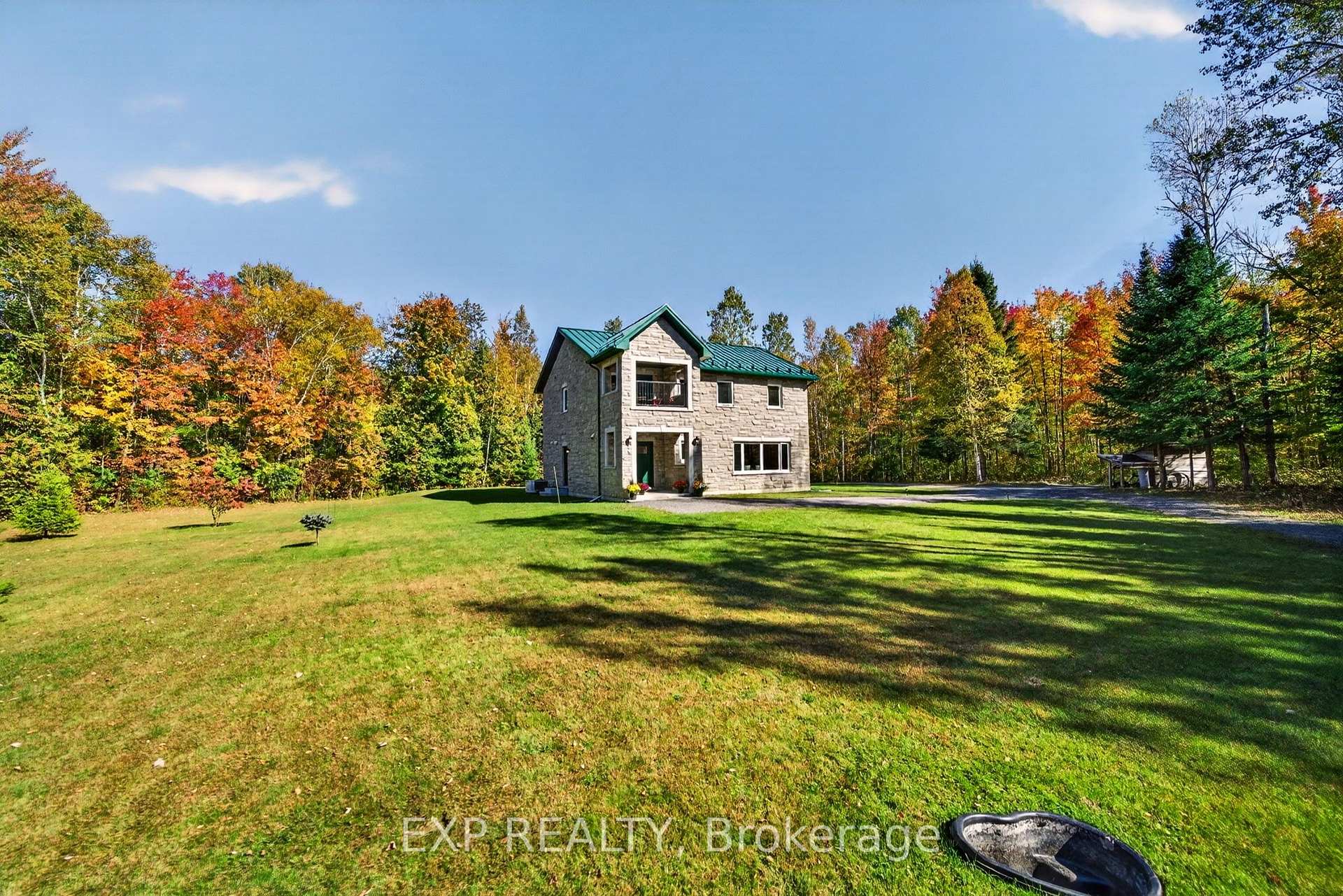 Photo 5 of 9525 Old Homestead Road, Georgina, Pefferlaw — HOMEH