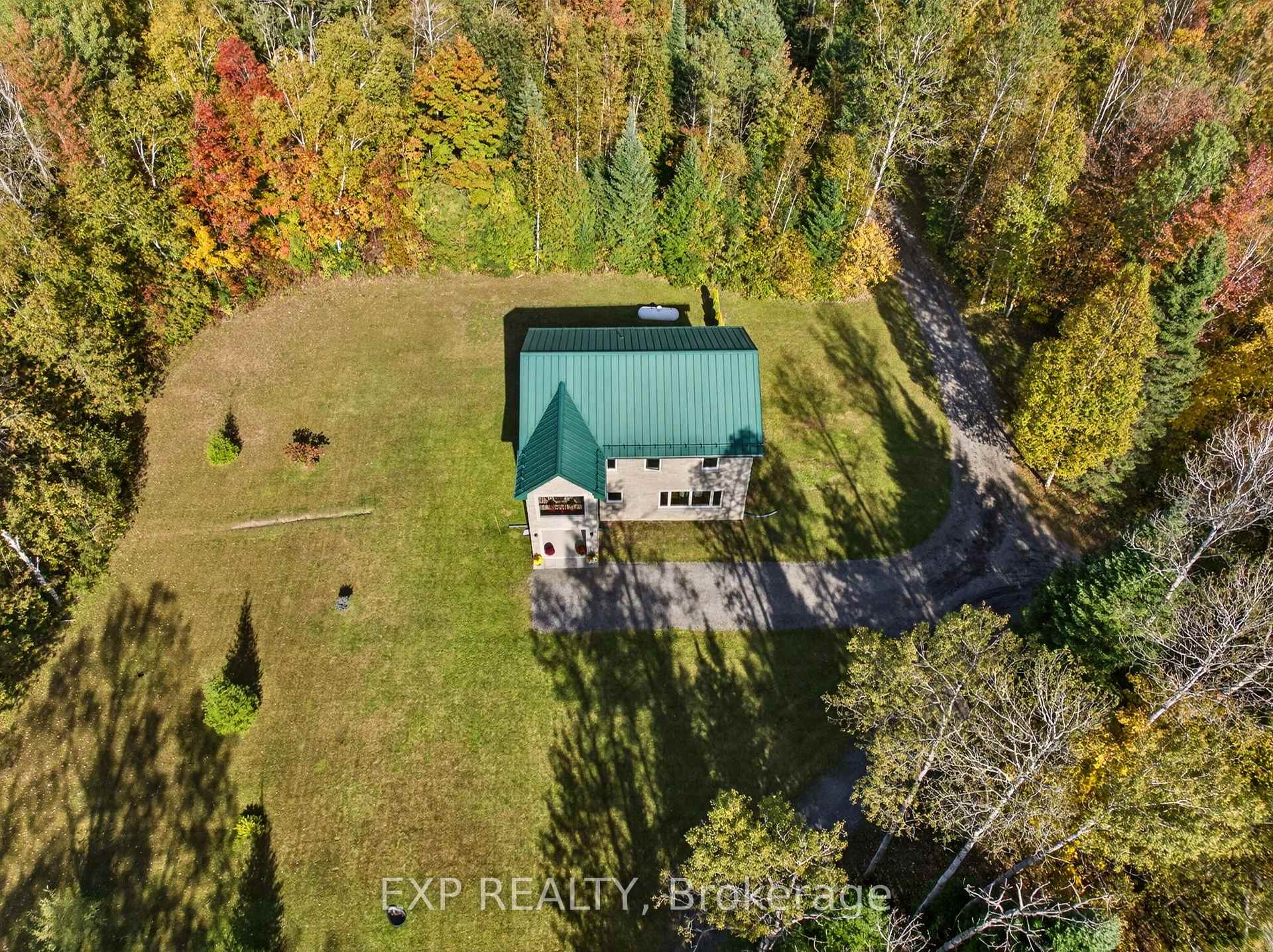 Photo 7 of 9525 Old Homestead Road, Georgina, Pefferlaw — HOMEH