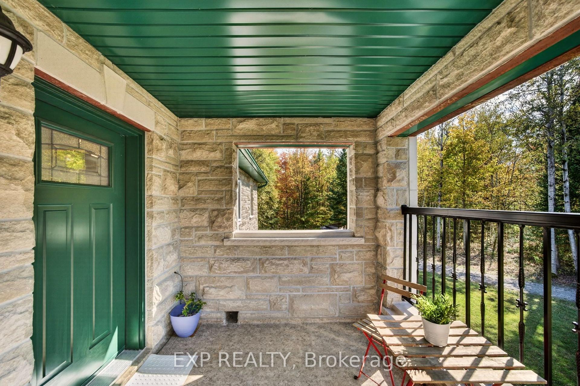 Photo 10 of 9525 Old Homestead Road, Georgina, Pefferlaw — HOMEH
