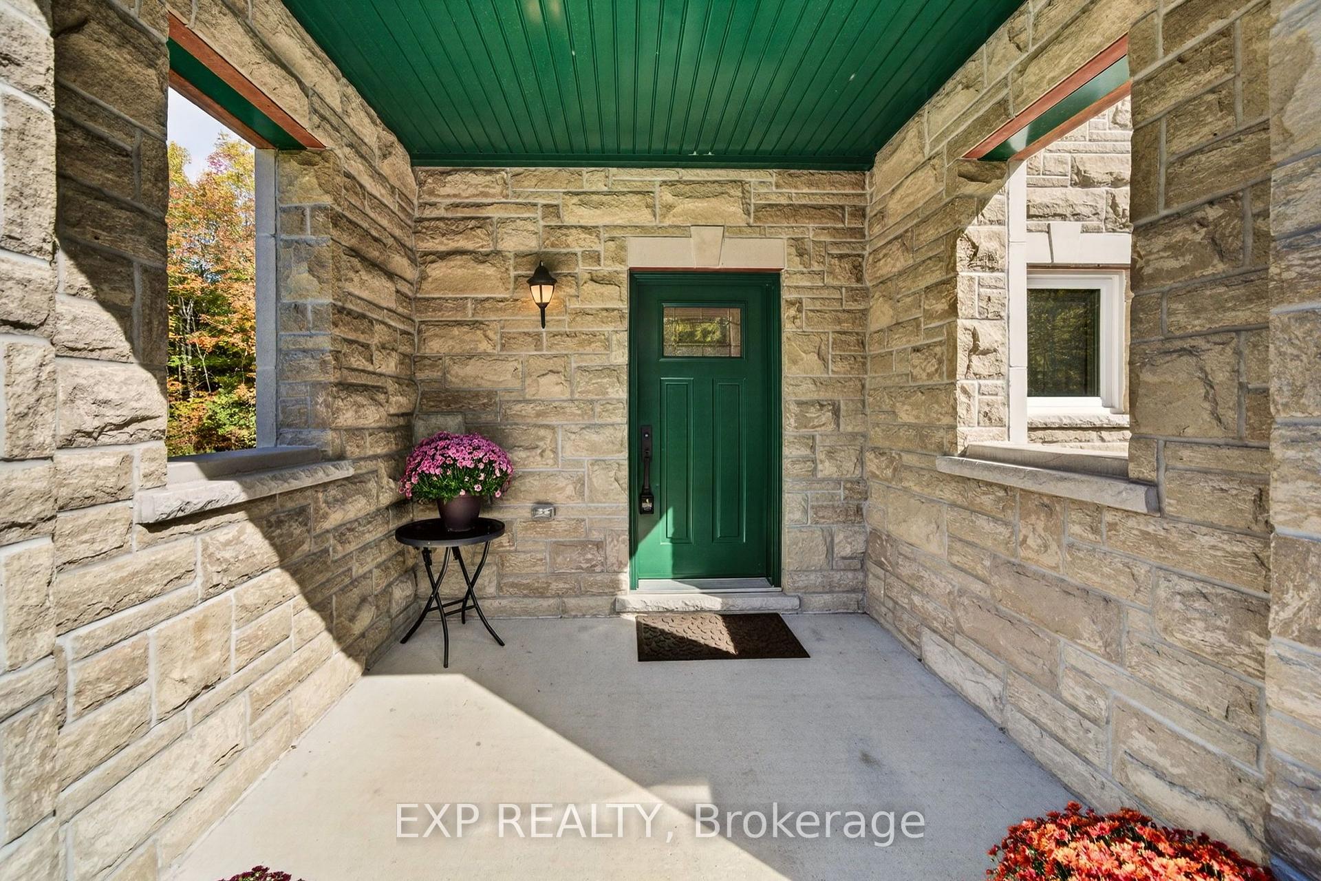 Photo 11 of 9525 Old Homestead Road, Georgina, Pefferlaw — HOMEH