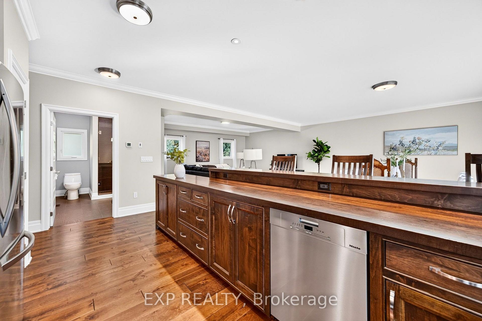 Photo 23 of 9525 Old Homestead Road, Georgina, Pefferlaw — HOMEH
