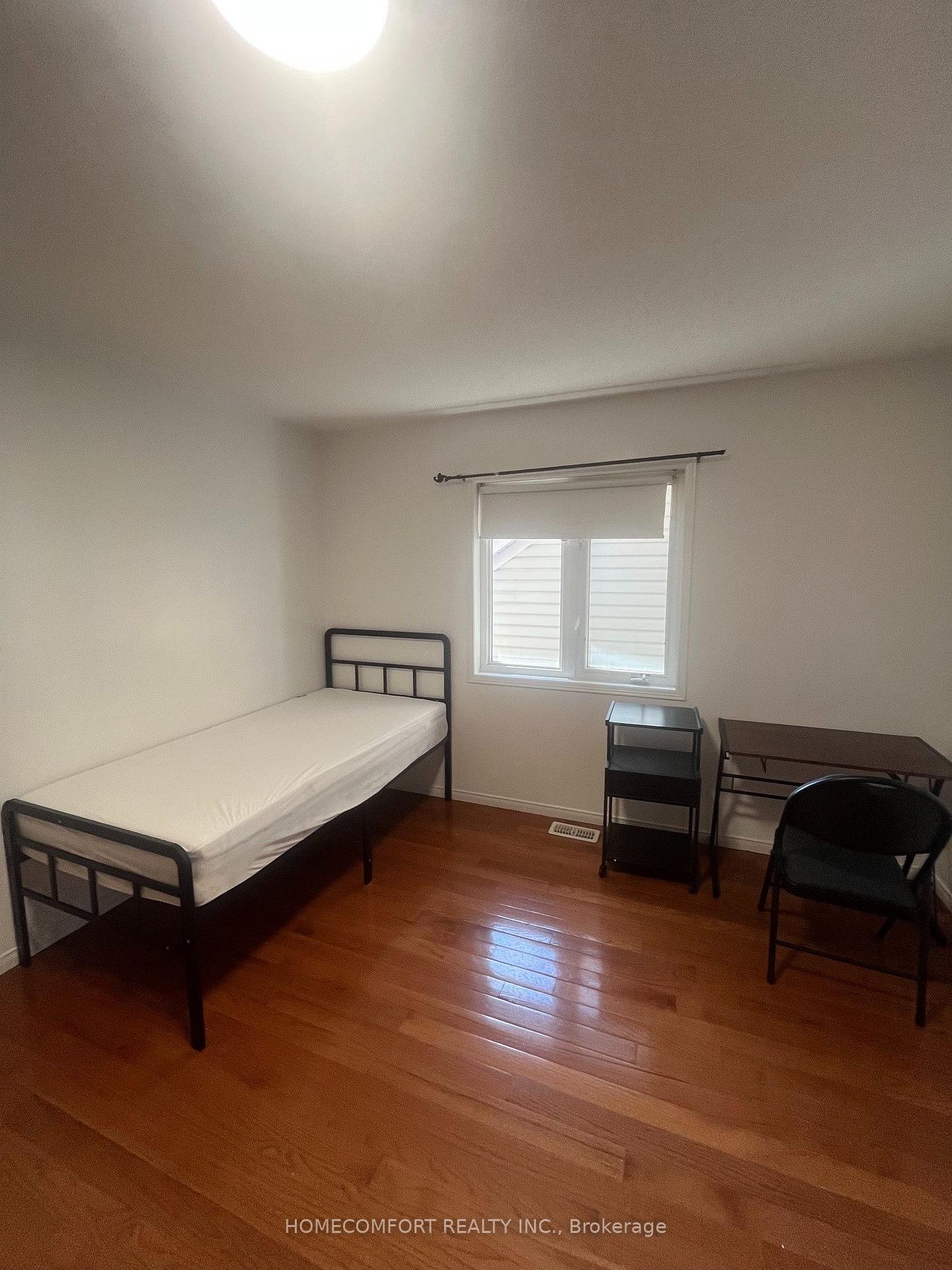 Photo 3 of 306 Cook Road, North York, York University Heights — HOMEH