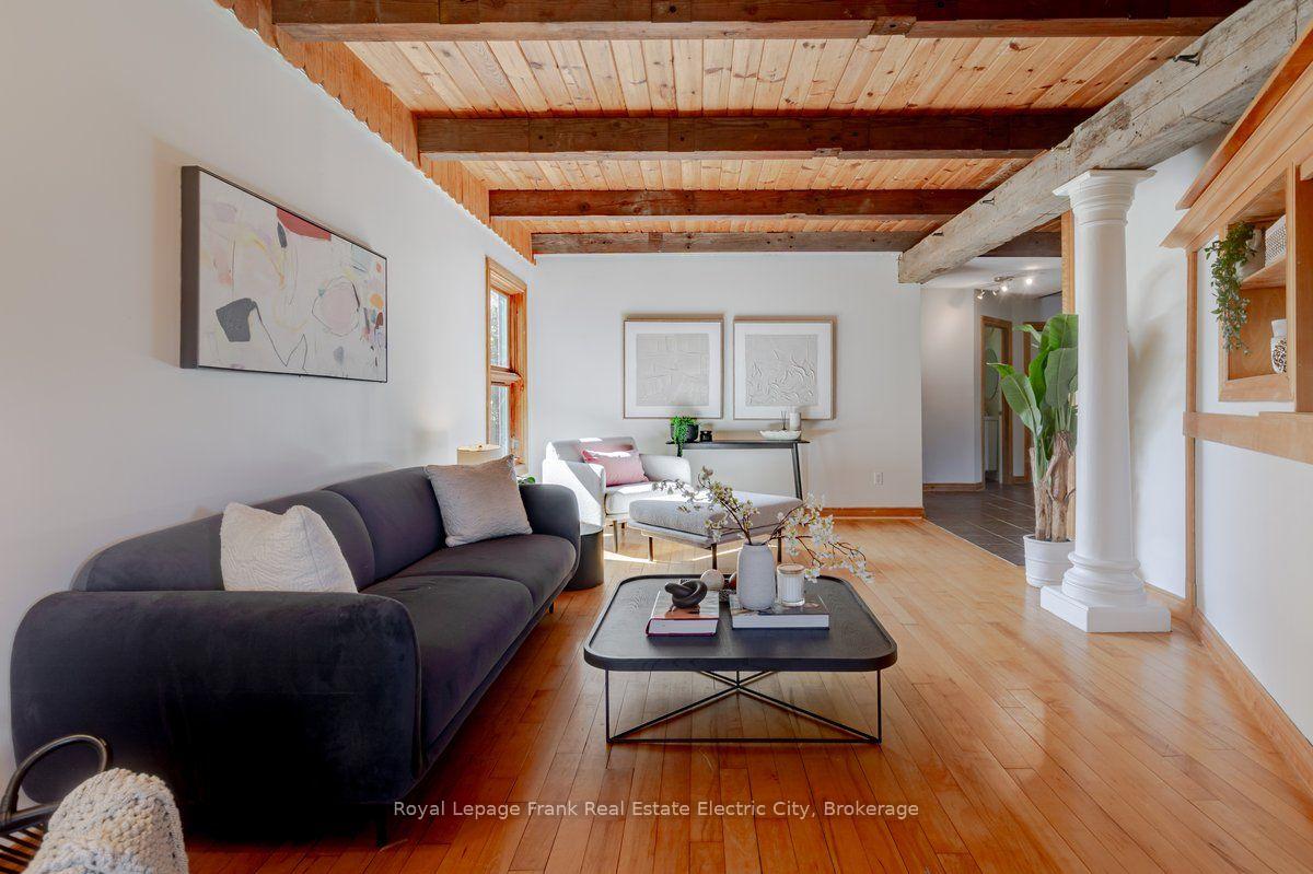 Photo 10 of 127 Shanagarry Drive, Selwyn — HOMEH