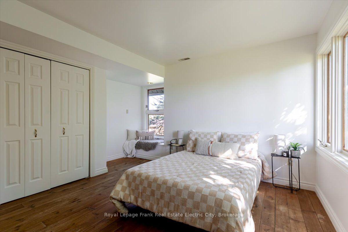 Photo 35 of 127 Shanagarry Drive, Selwyn — HOMEH