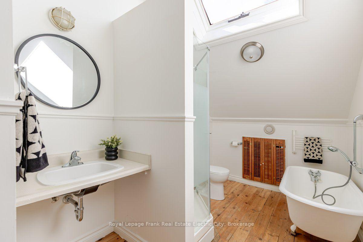 Photo 37 of 127 Shanagarry Drive, Selwyn — HOMEH