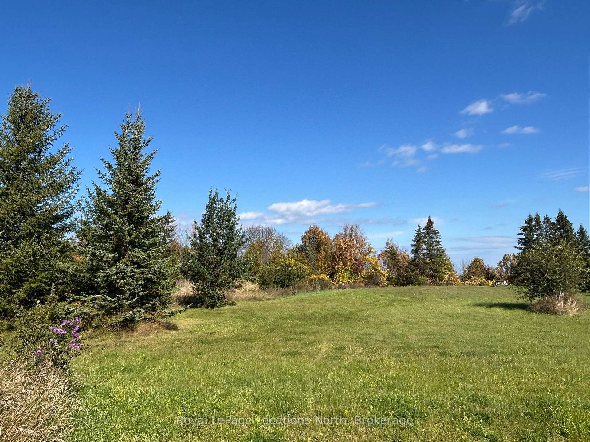 Photo 2 of 135 Scotia Drive, Meaford — HOMEH