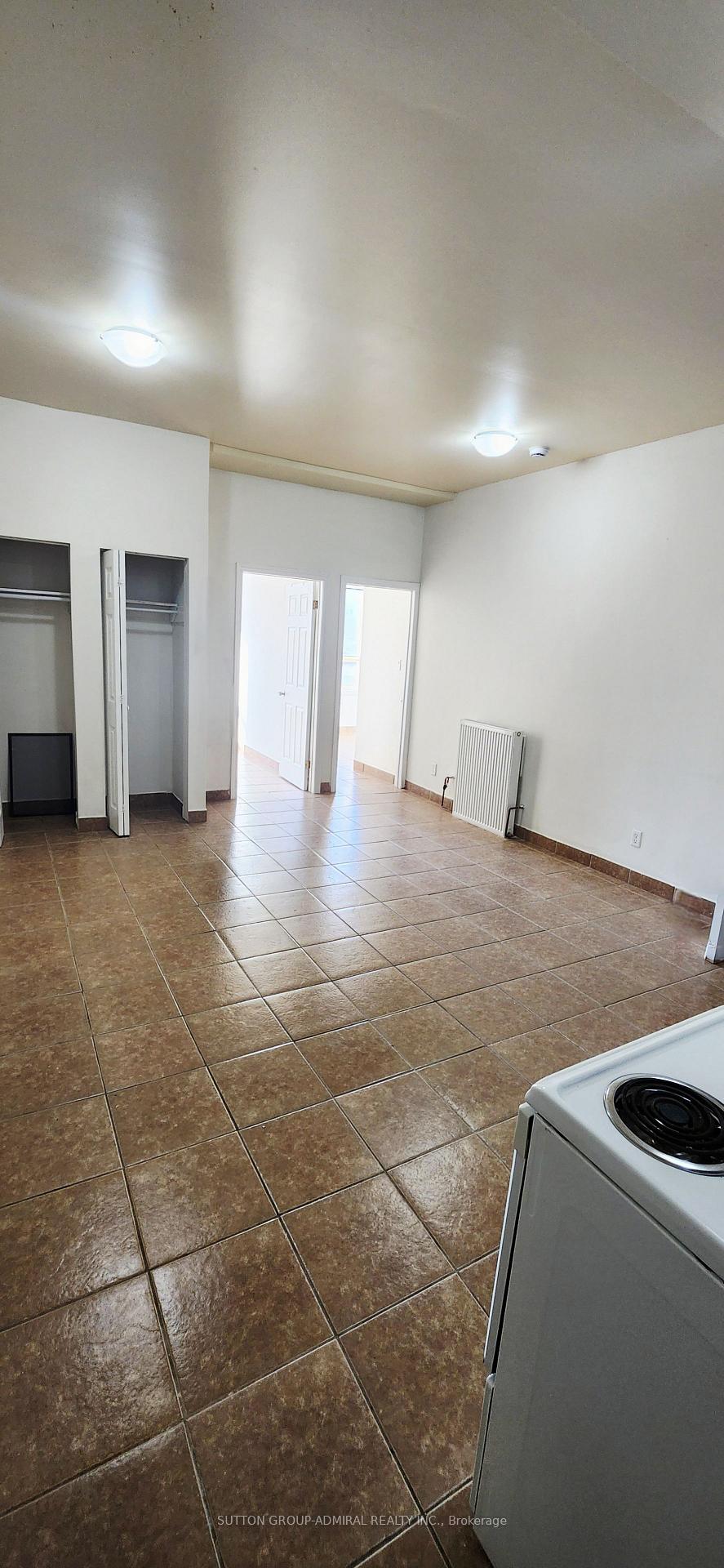 Photo 5 of Unit Upper 1, 1040A St Clair Avenue, Toronto, Oakwood Village — HOMEH