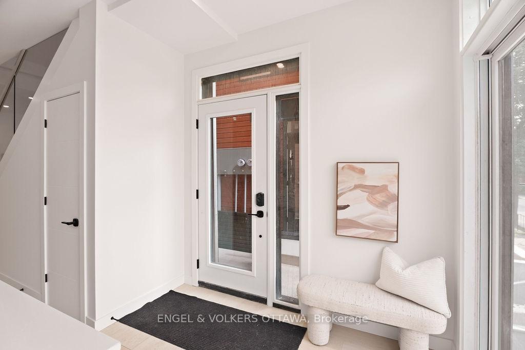 Photo 2 of Unit A, 51 Fairmont Avenue, Ottawa, Hintonburg — HOMEH