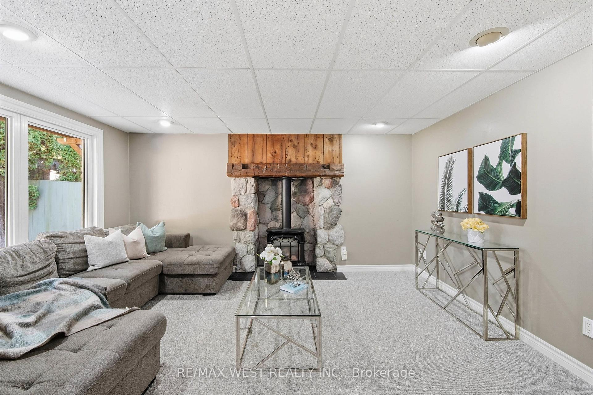 Photo 29 of 441 Paddington Crescent, Oshawa, Centennial — HOMEH